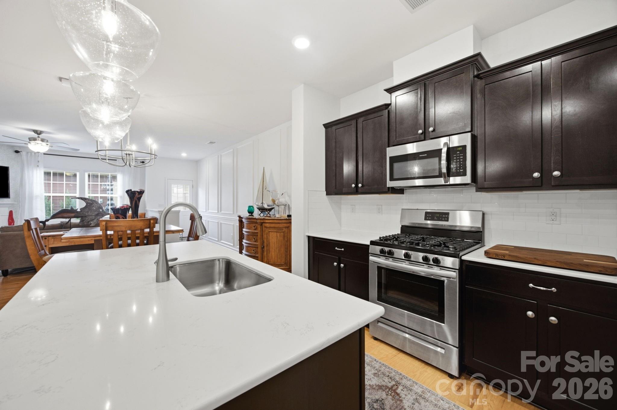 11328 Westbranch Parkway Property Photo 9
