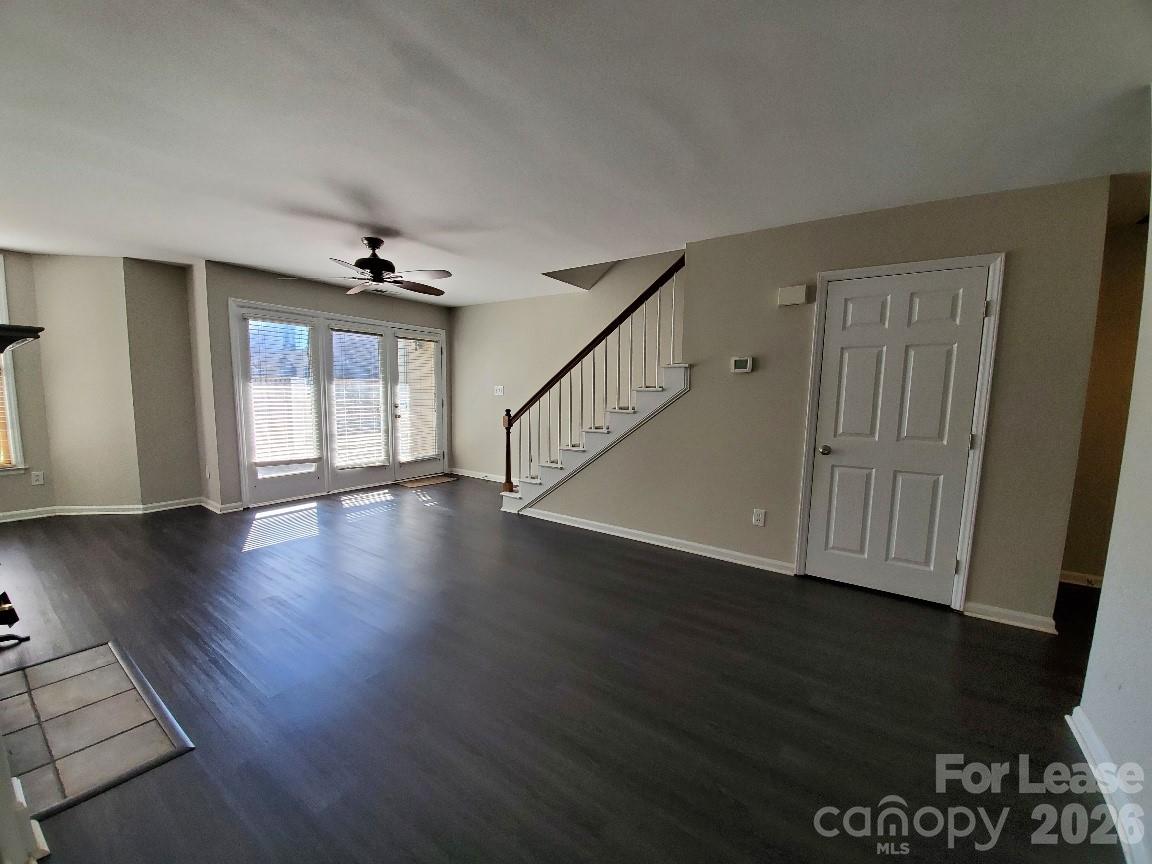 230 S Cedar Street 5 Property Photo 8