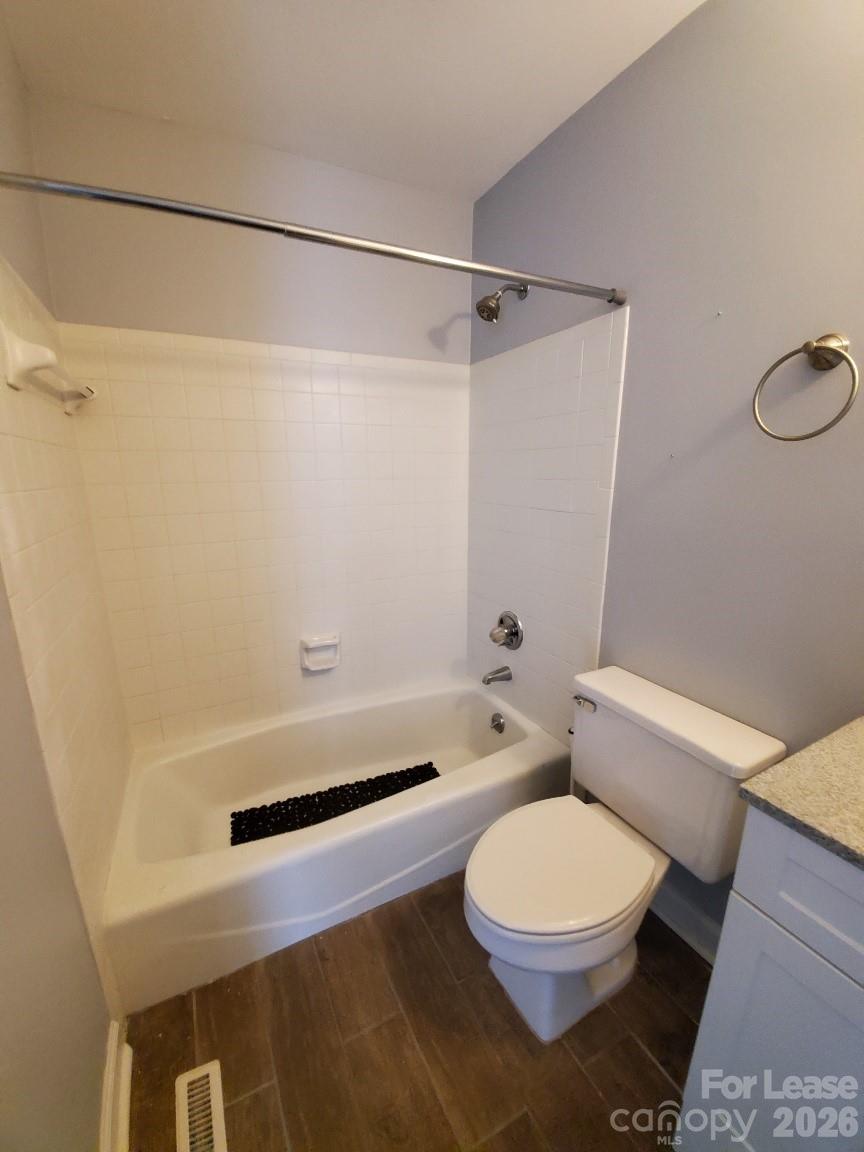 230 S Cedar Street 5 Property Photo 14