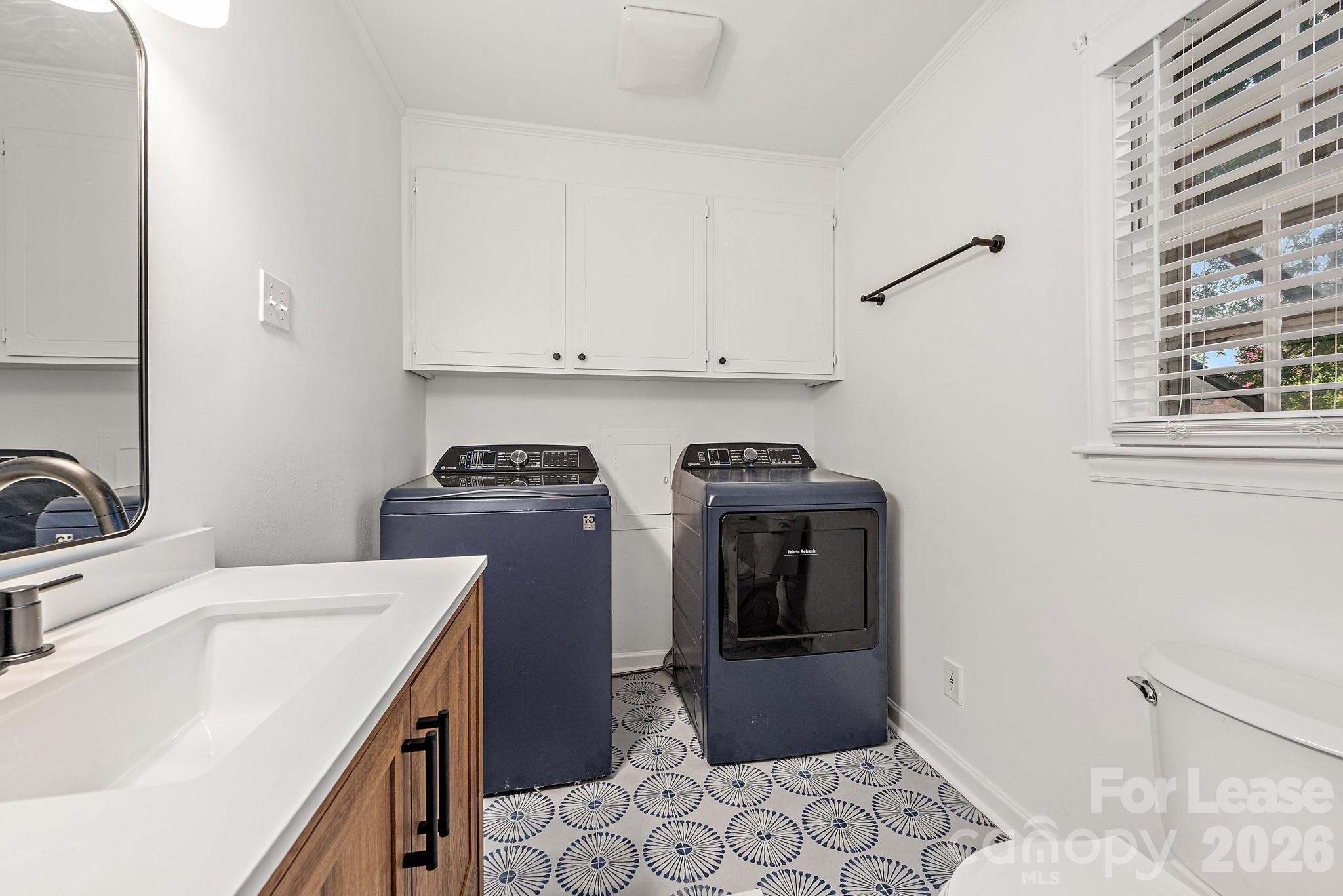 1129 Eastview Drive Property Photo 15