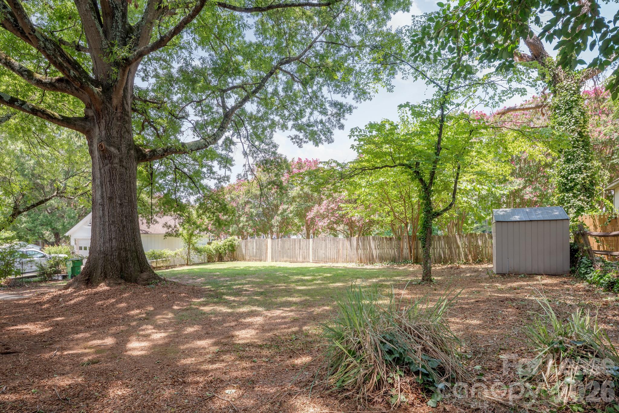 1129 Eastview Drive Property Photo 18