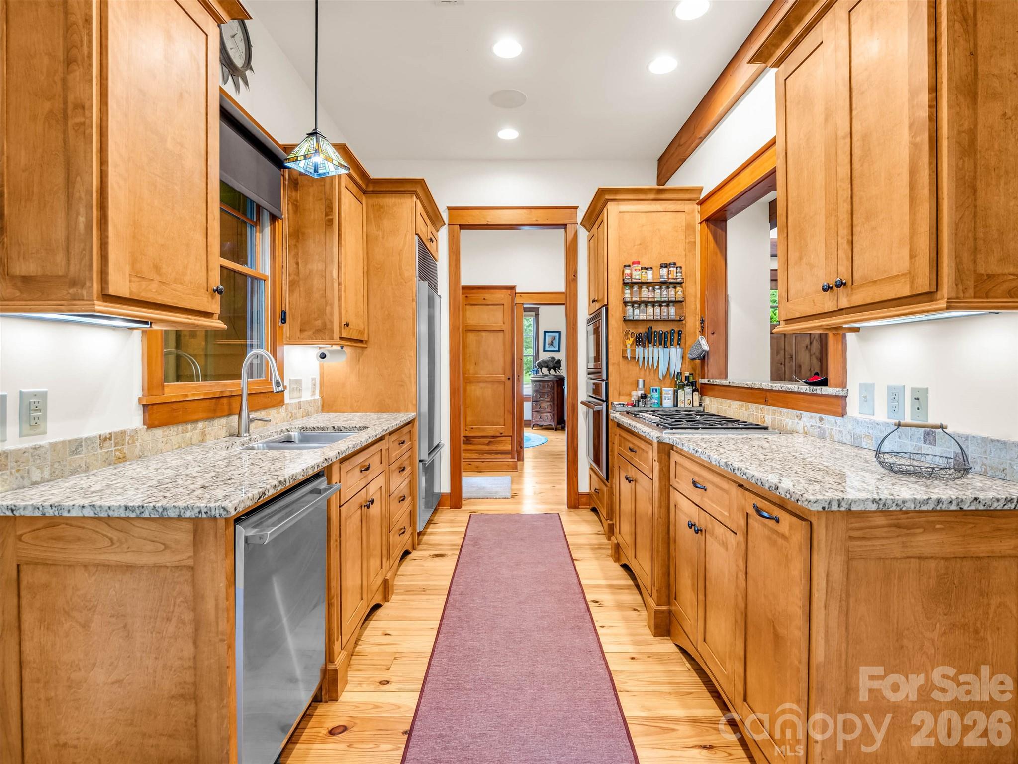 153 Glenn Court Property Photo 16
