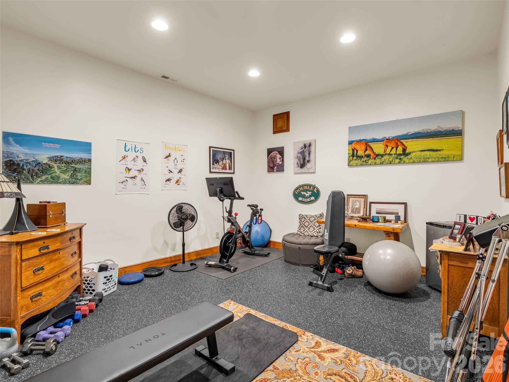 153 Glenn Court Property Photo 38