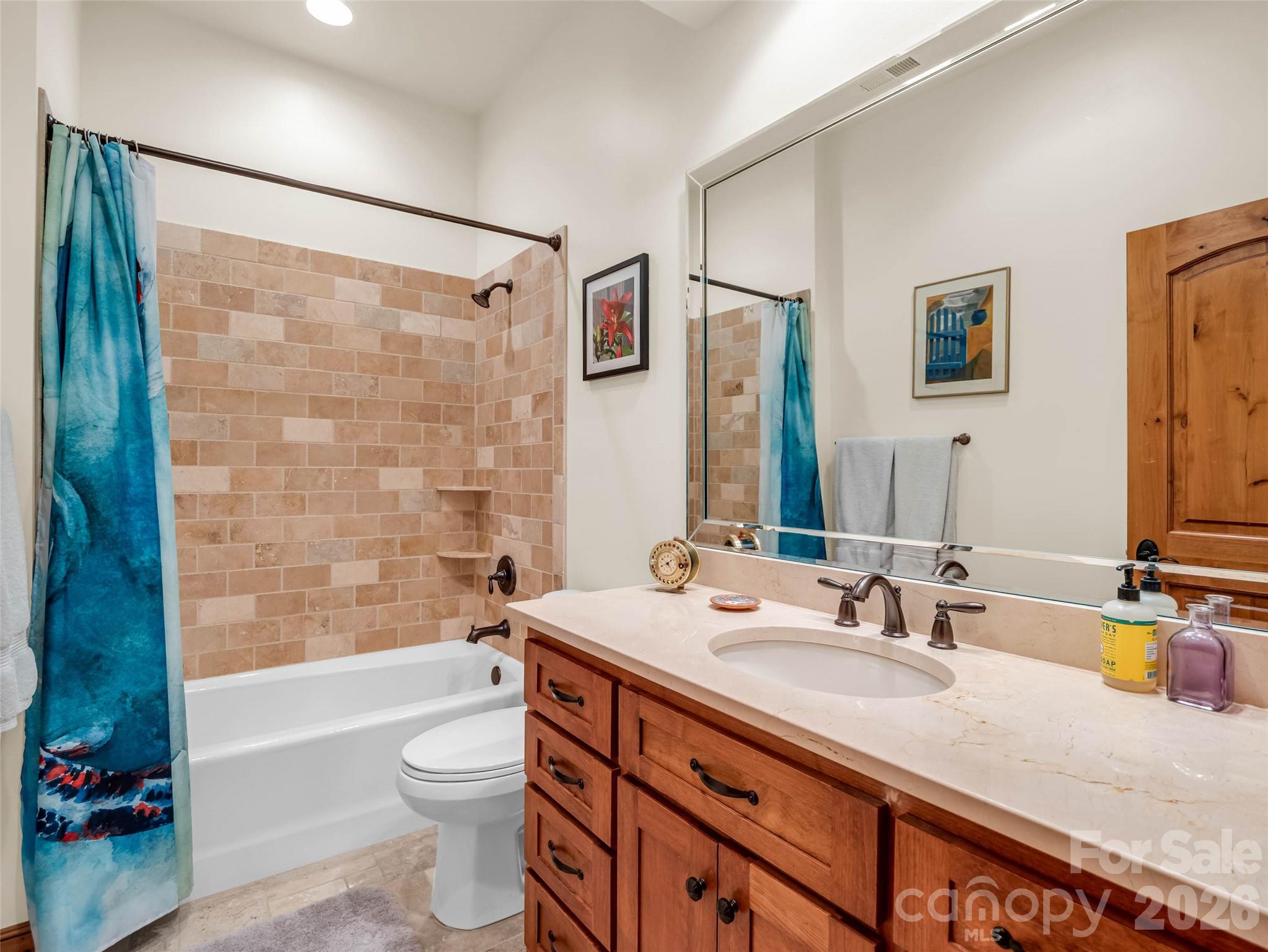 153 Glenn Court Property Photo 40