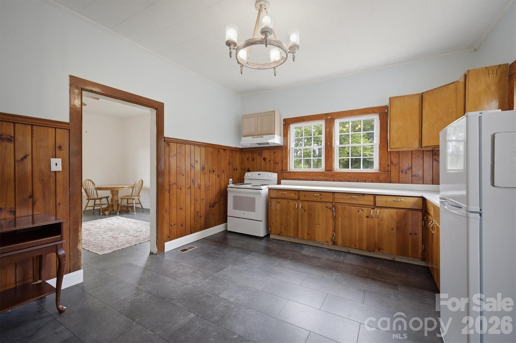 302 Catawba Avenue Property Photo 10