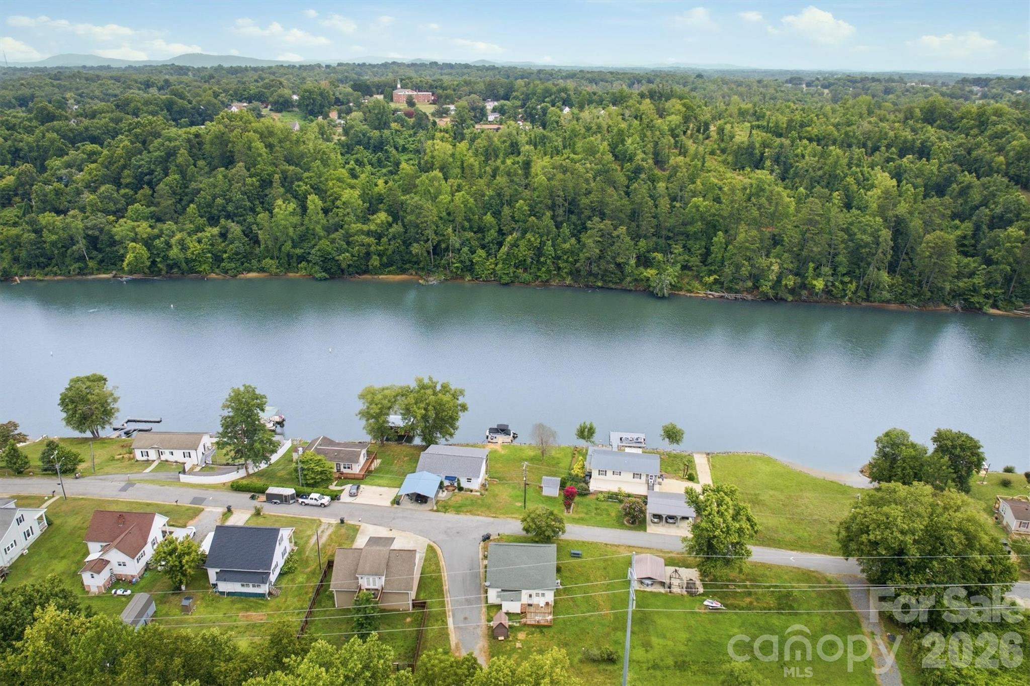 302 Catawba Avenue Property Photo 32