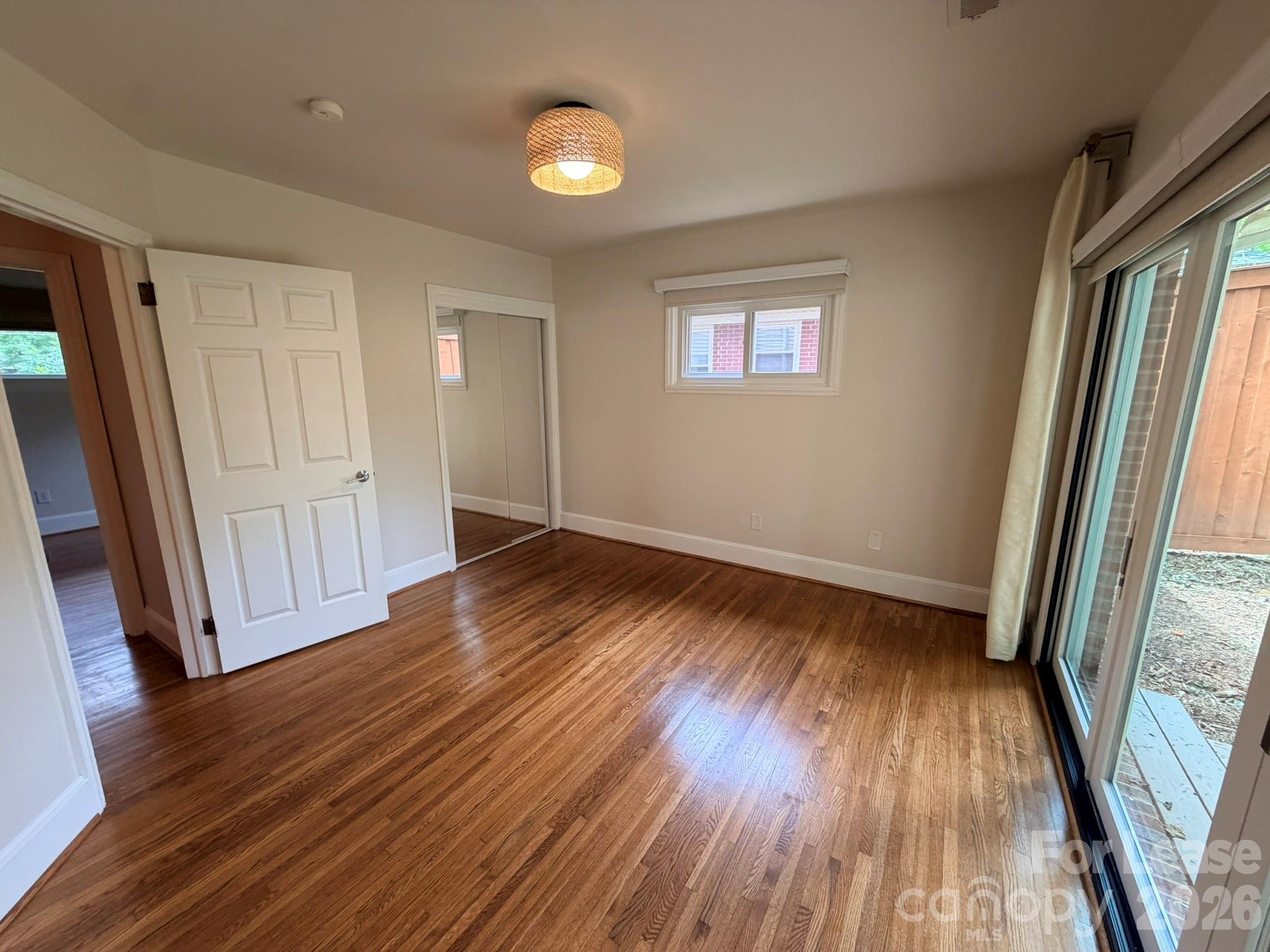 3111 Airlie Street Property Photo 13