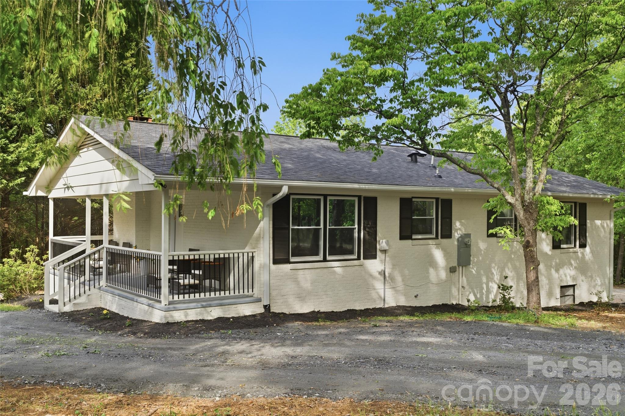 1335 Little Mountain Road Property Photo 1