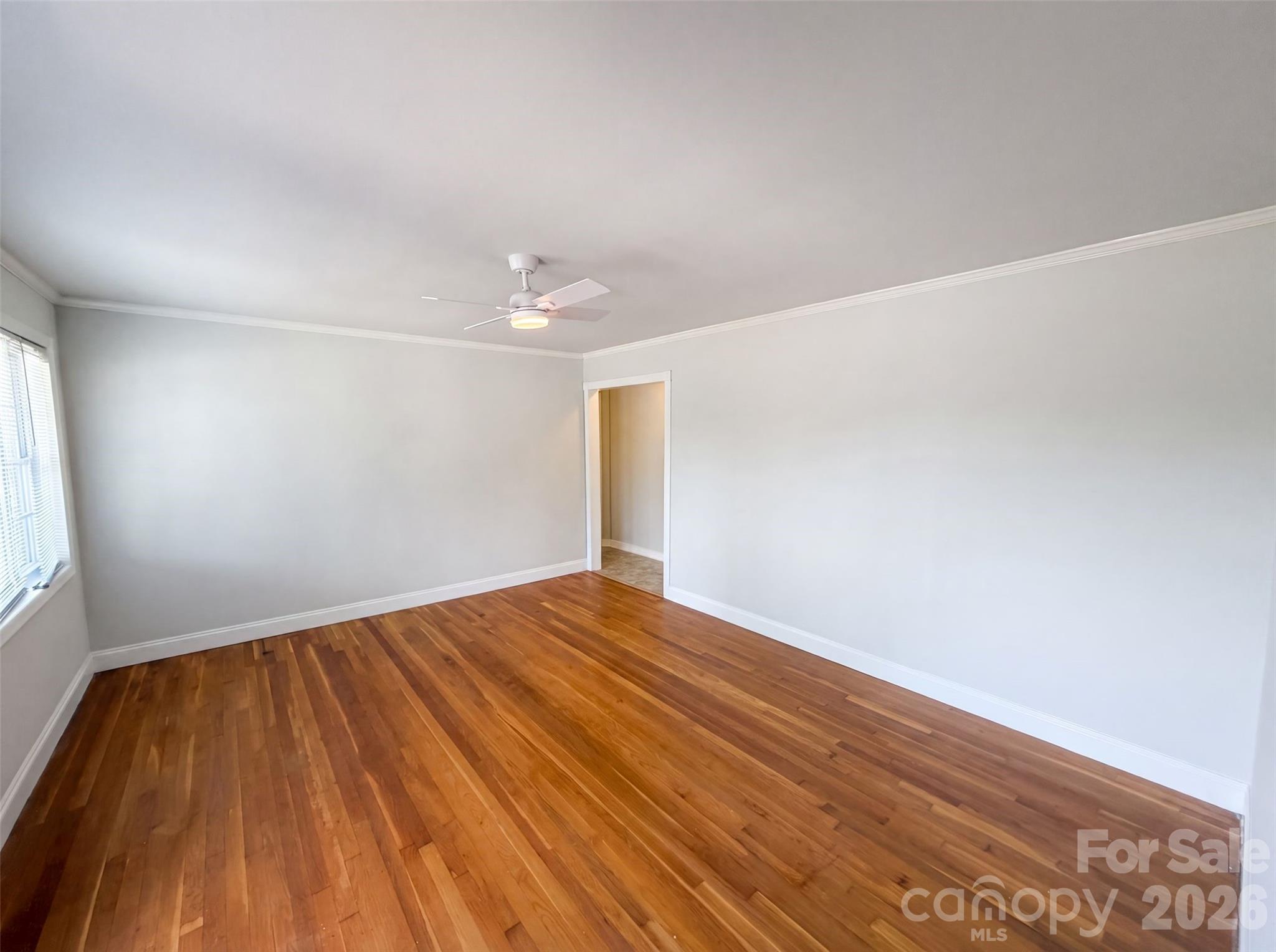 608 E Ryder Avenue Property Photo 6