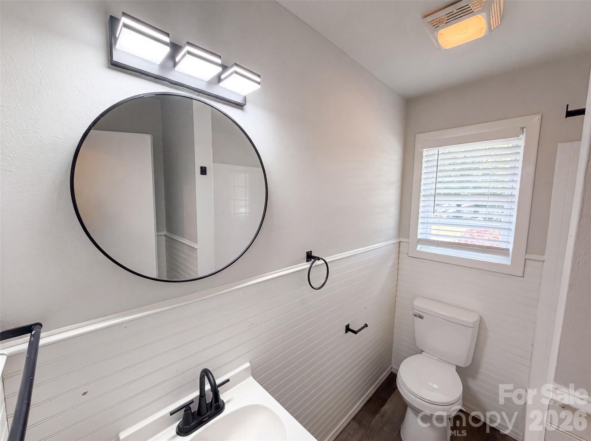 608 E Ryder Avenue Property Photo 13