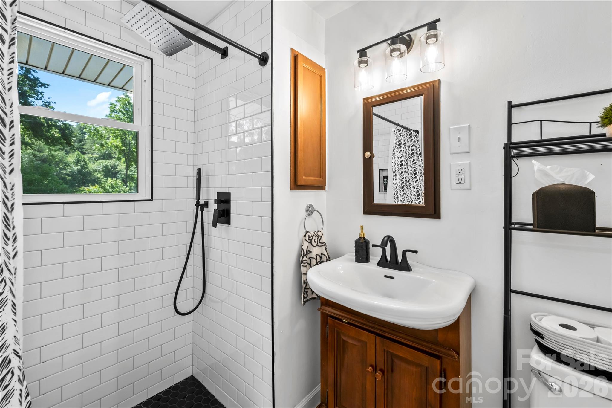 159 New Haw Creek Road Property Photo 9