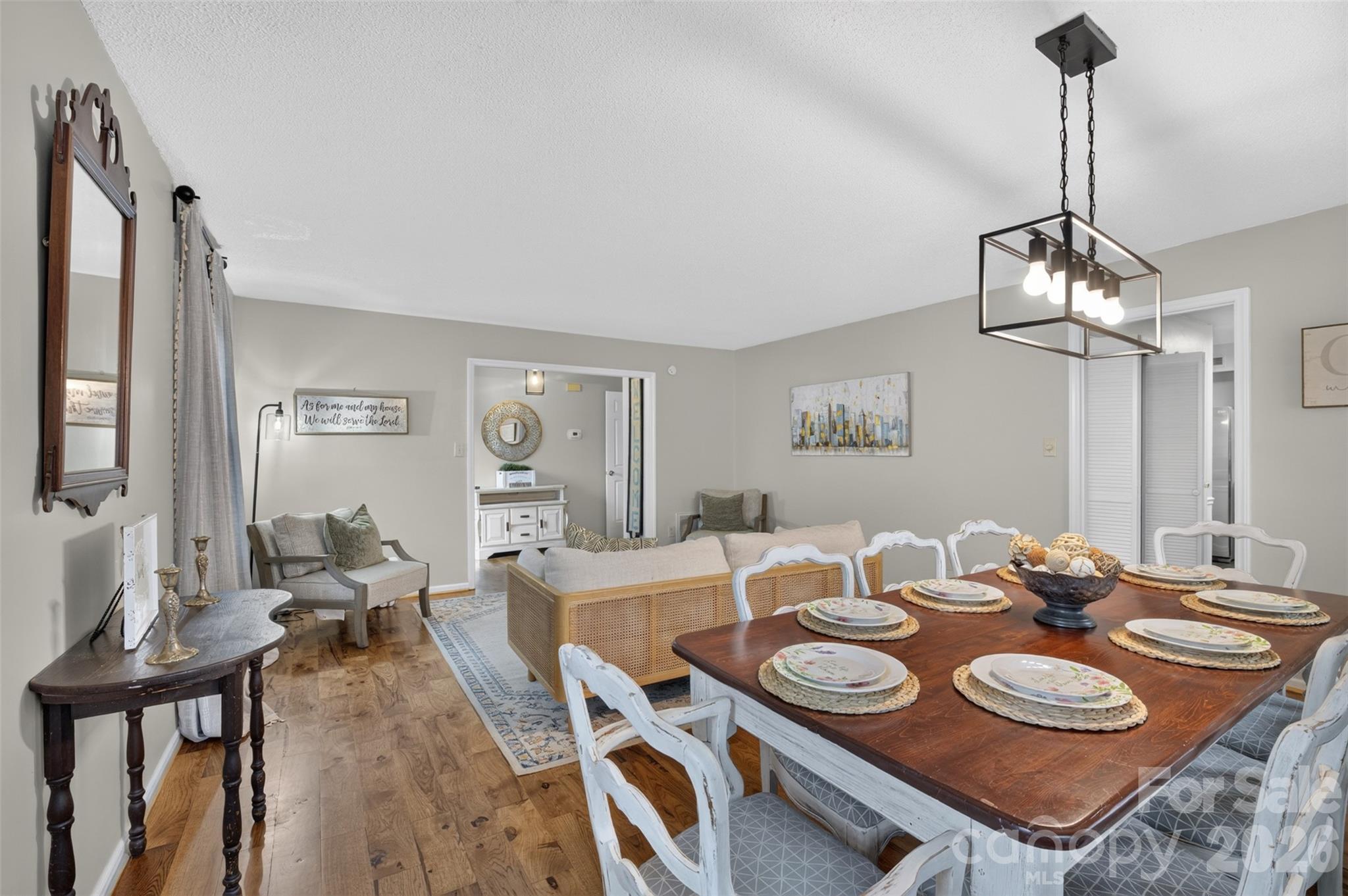 140 Raintree Road Property Photo 6
