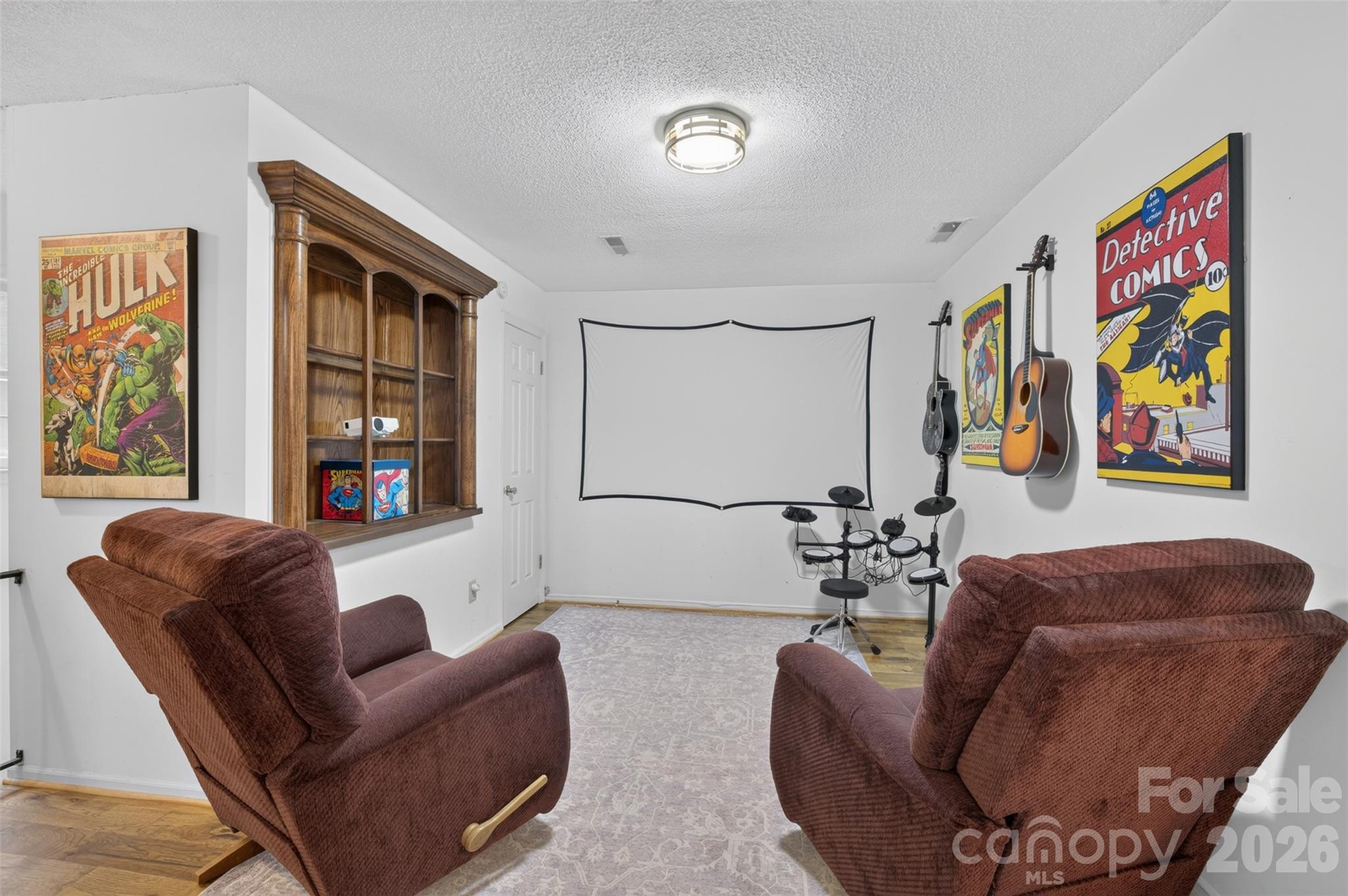 140 Raintree Road Property Photo 10