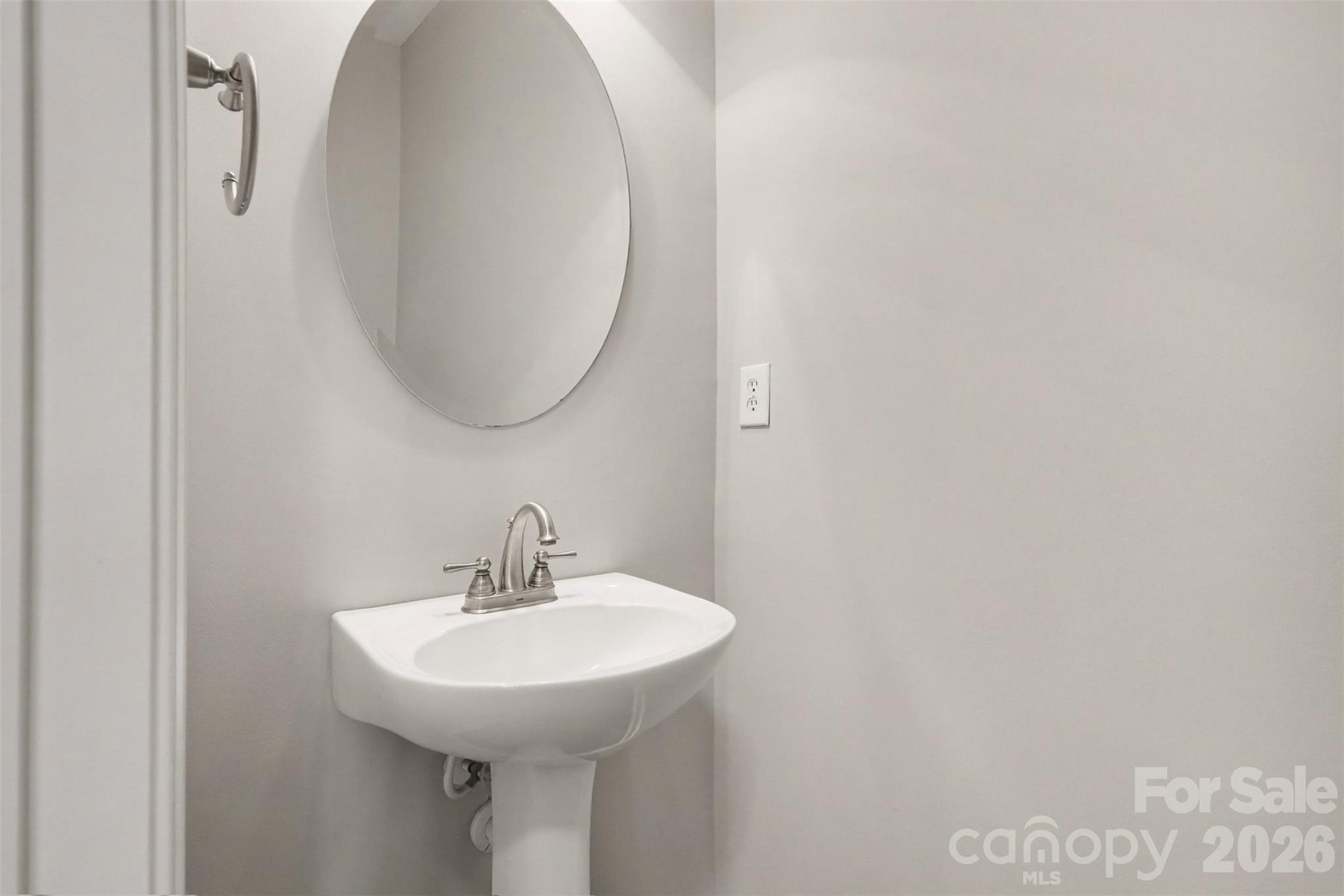 567 Pine Links Drive Property Photo 15
