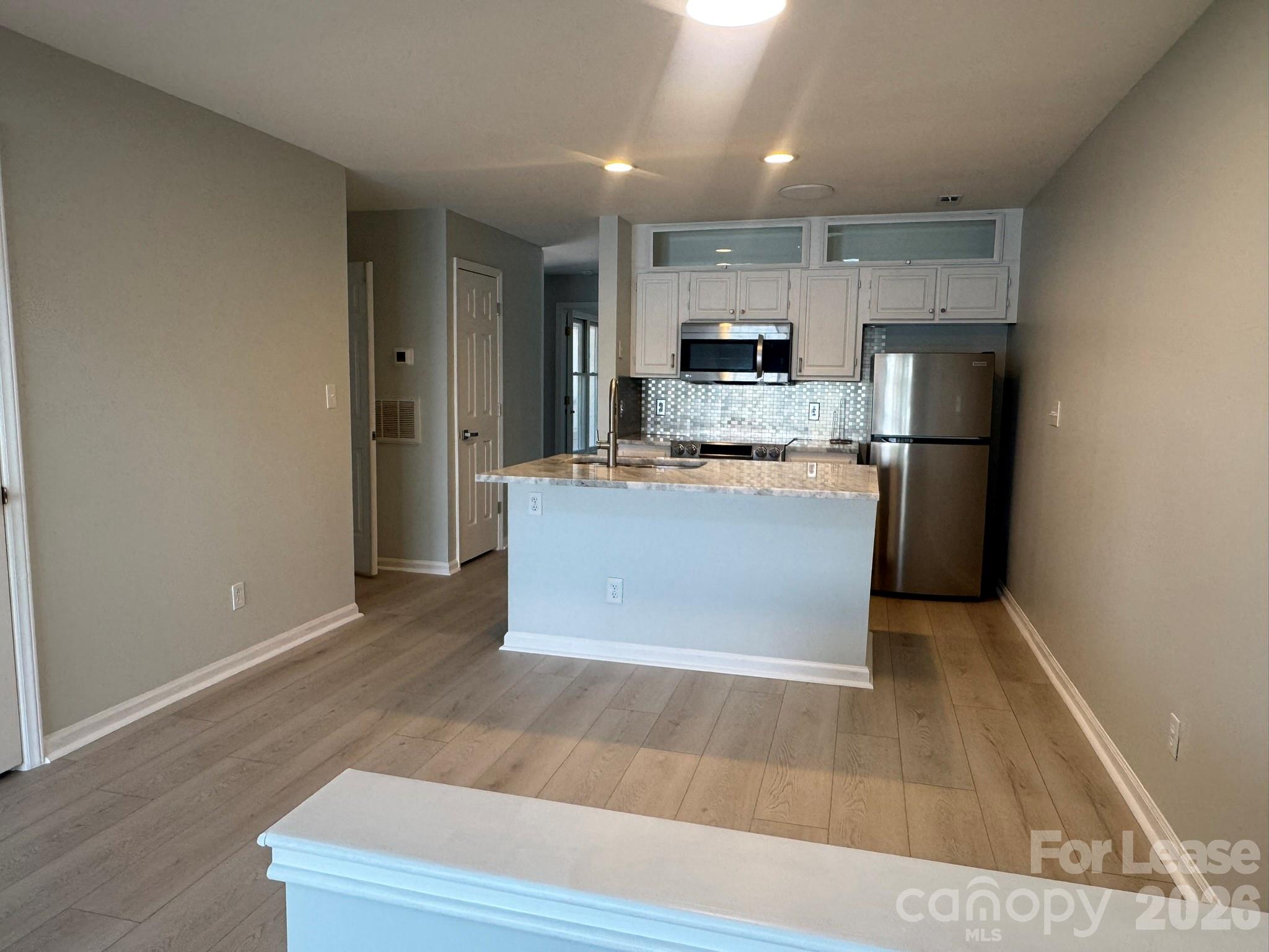 363 Northwest Drive Property Photo 16