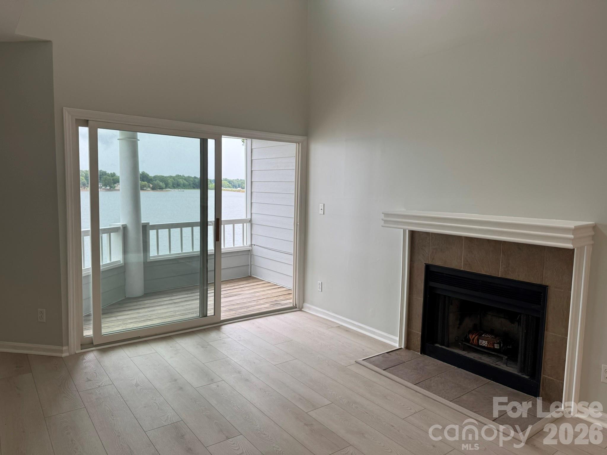 363 Northwest Drive Property Photo 19