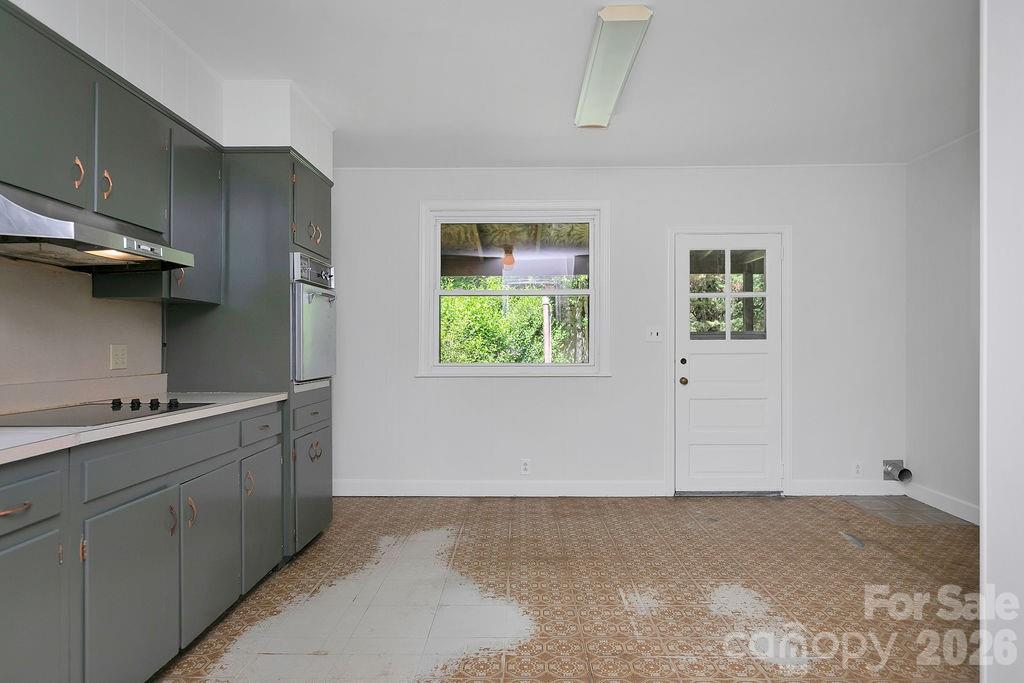 105 Parkview Drive Property Photo 16
