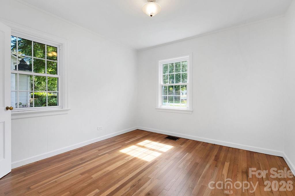 105 Parkview Drive Property Photo 21