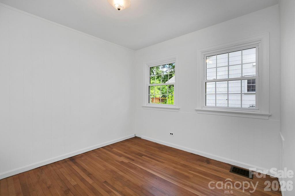 105 Parkview Drive Property Photo 24