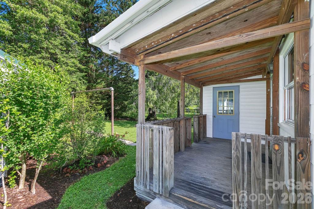 105 Parkview Drive Property Photo 32