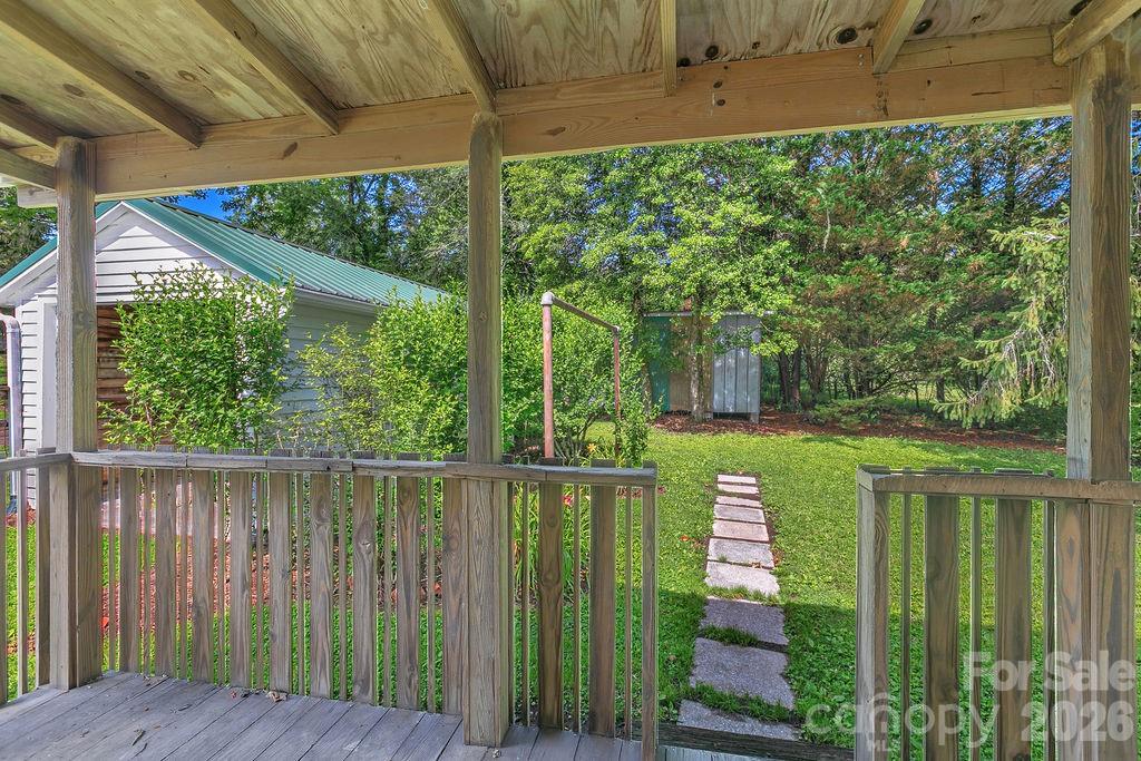 105 Parkview Drive Property Photo 35