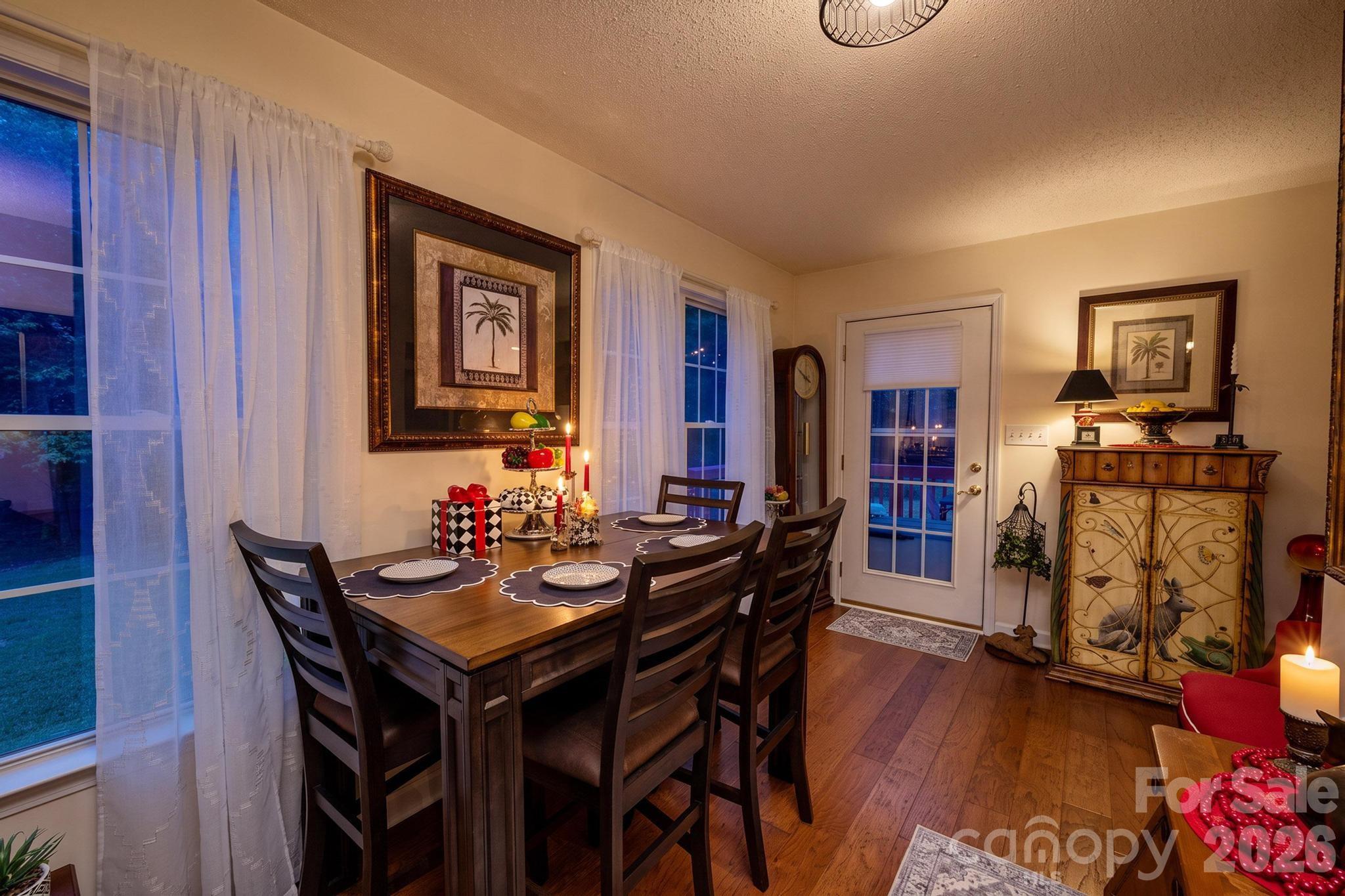 6479 Ameba Lane Property Photo 34