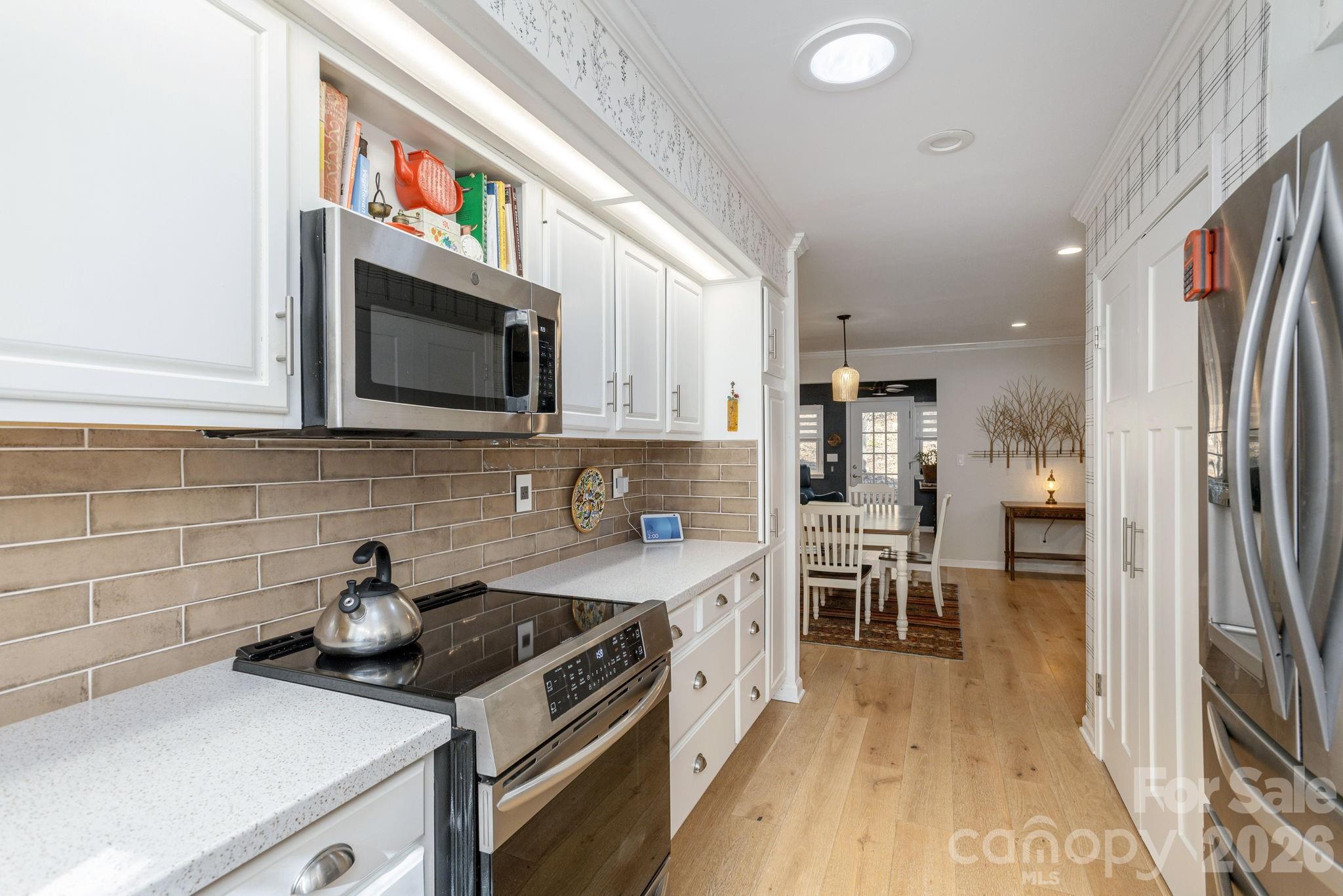 128 Camellia Way Property Photo 17