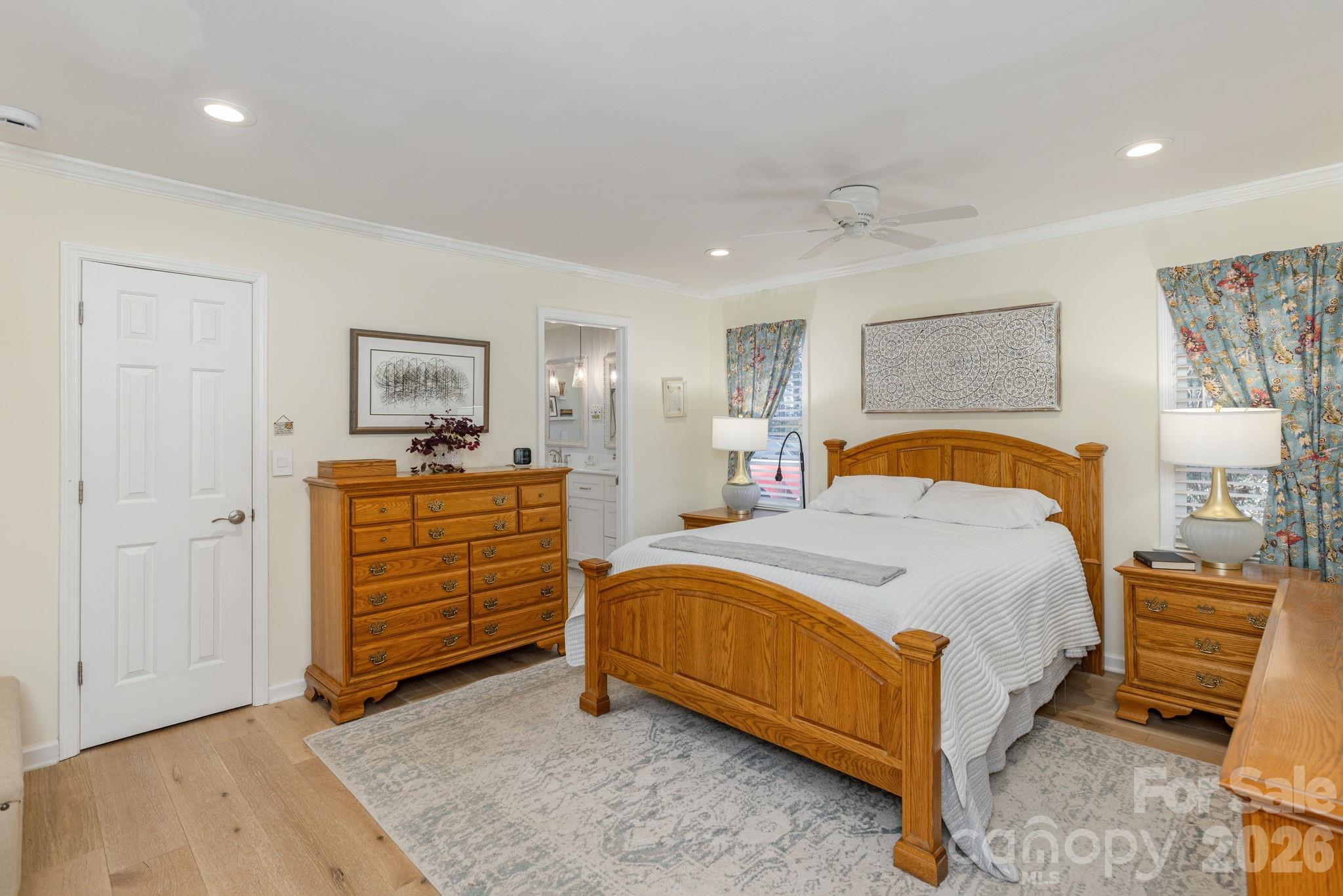 128 Camellia Way Property Photo 24