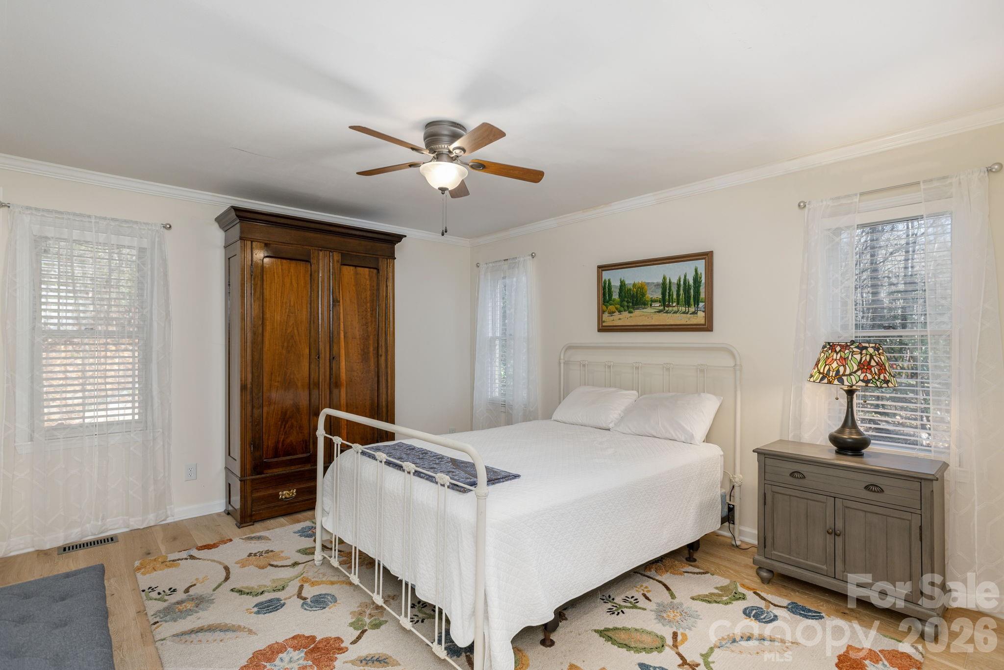 128 Camellia Way Property Photo 30