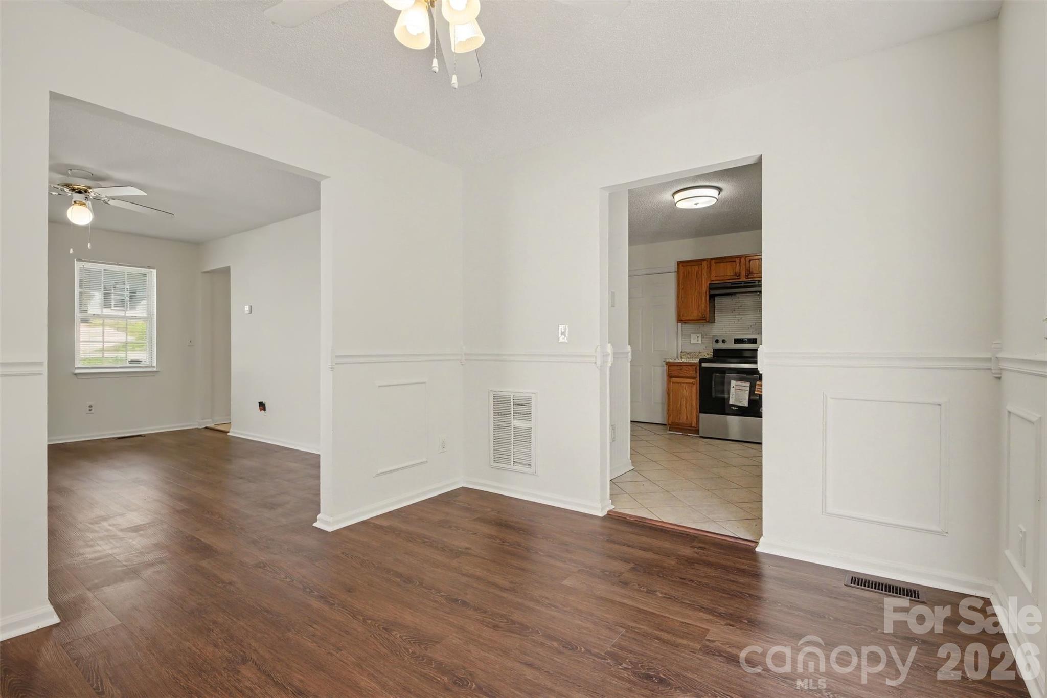 1606 Dendy Lane Property Photo 7