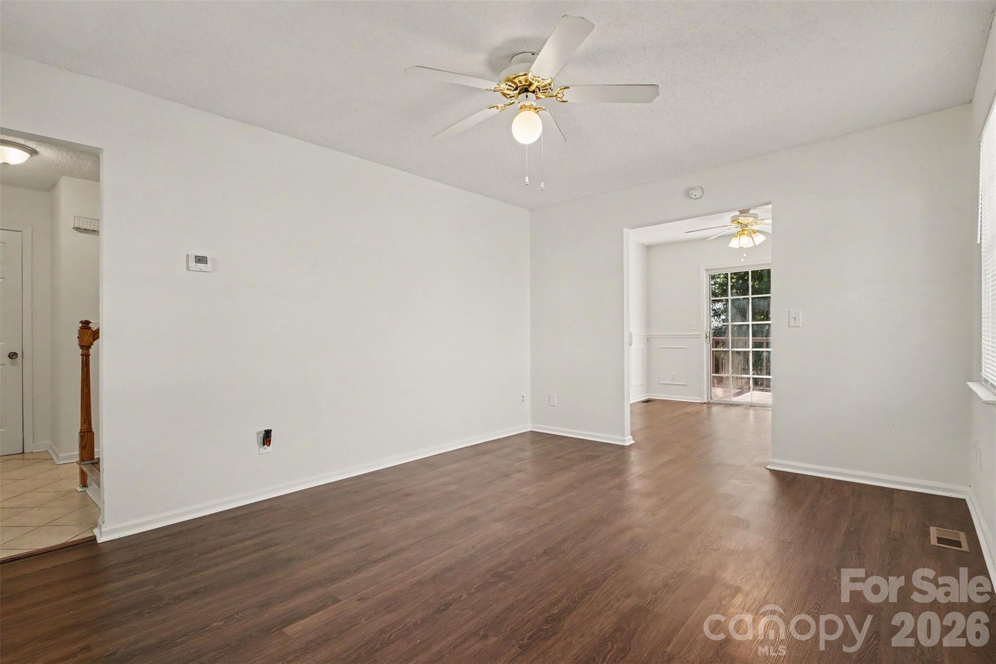 1606 Dendy Lane Property Photo 8