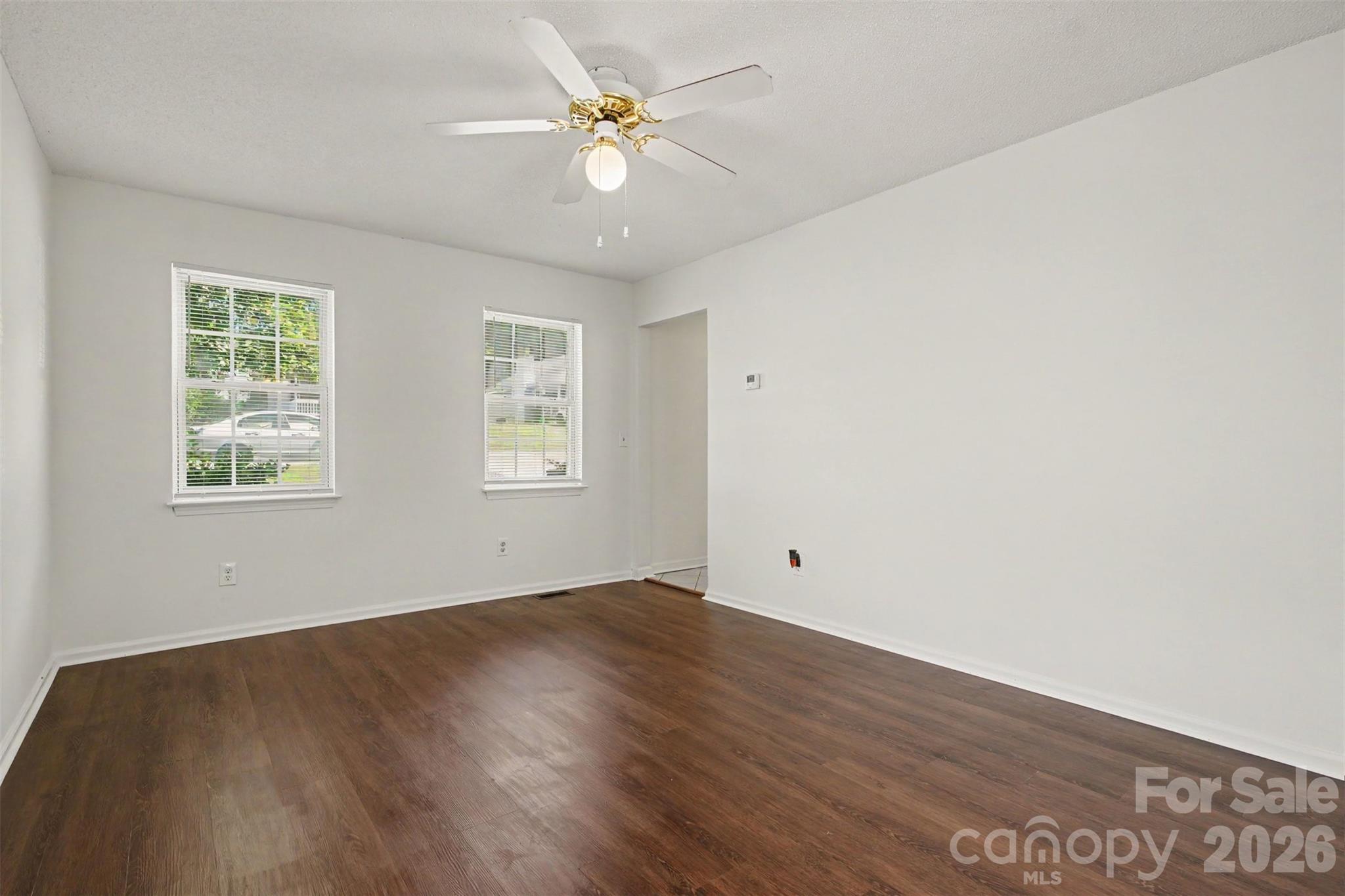 1606 Dendy Lane Property Photo 10