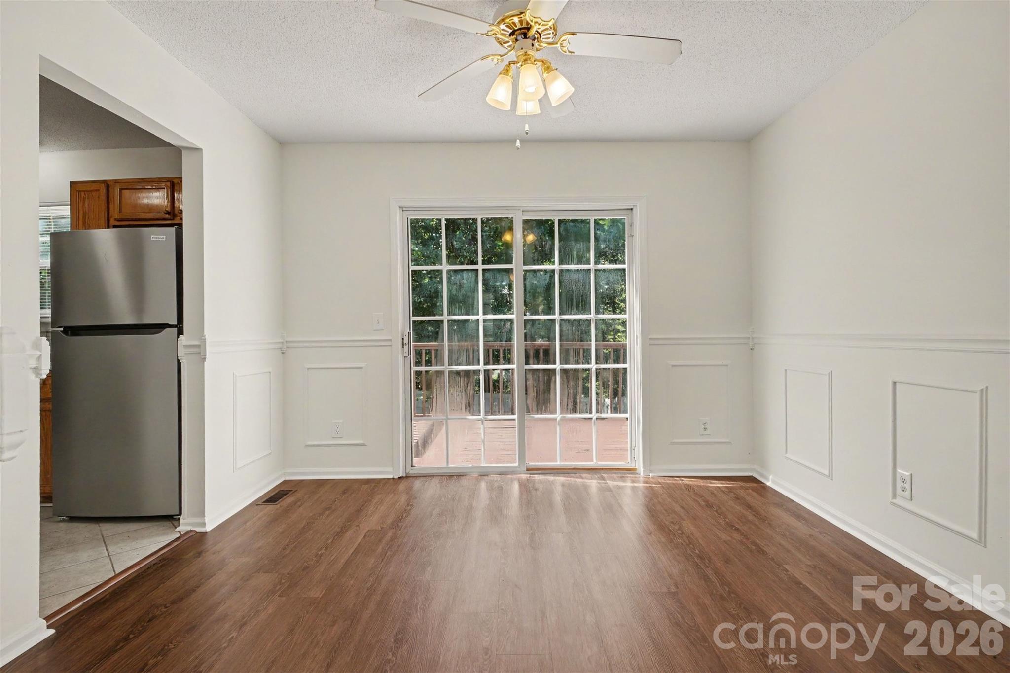 1606 Dendy Lane Property Photo 11