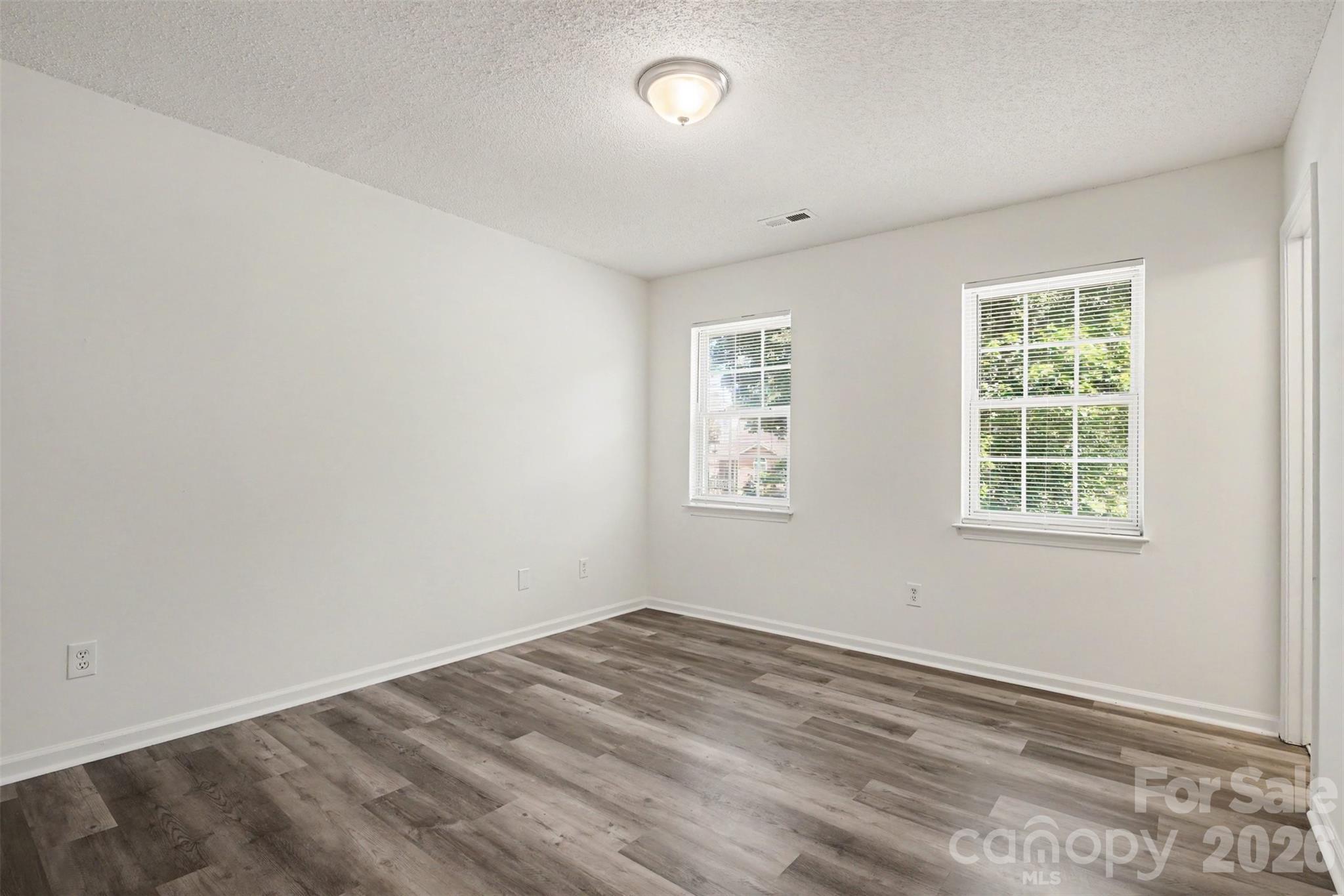 1606 Dendy Lane Property Photo 23