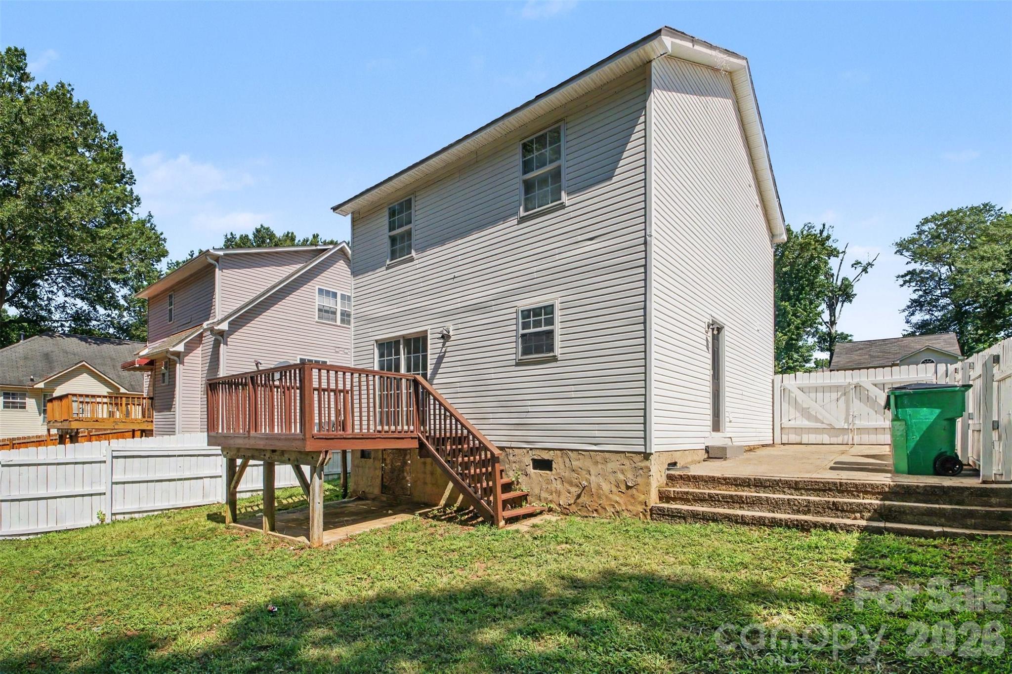 1606 Dendy Lane Property Photo 32