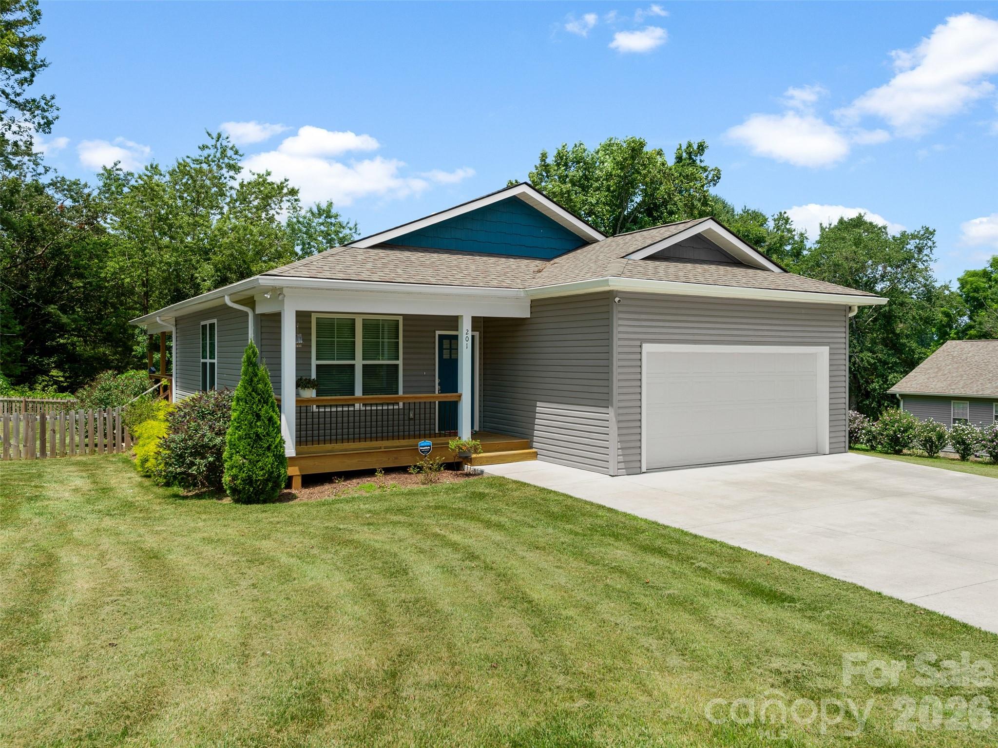 201 N Mapleton Drive Property Photo 1