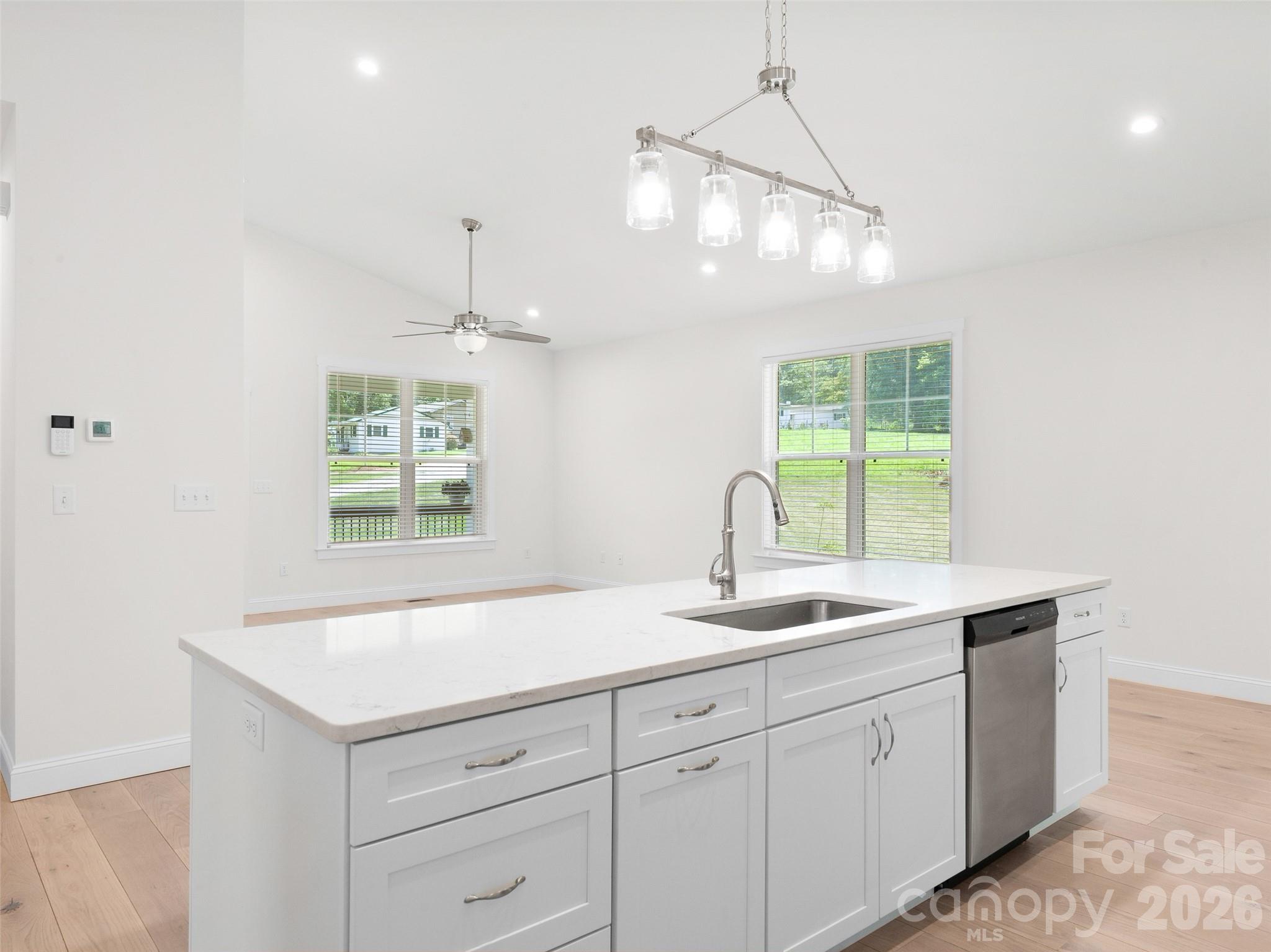201 N Mapleton Drive Property Photo 11
