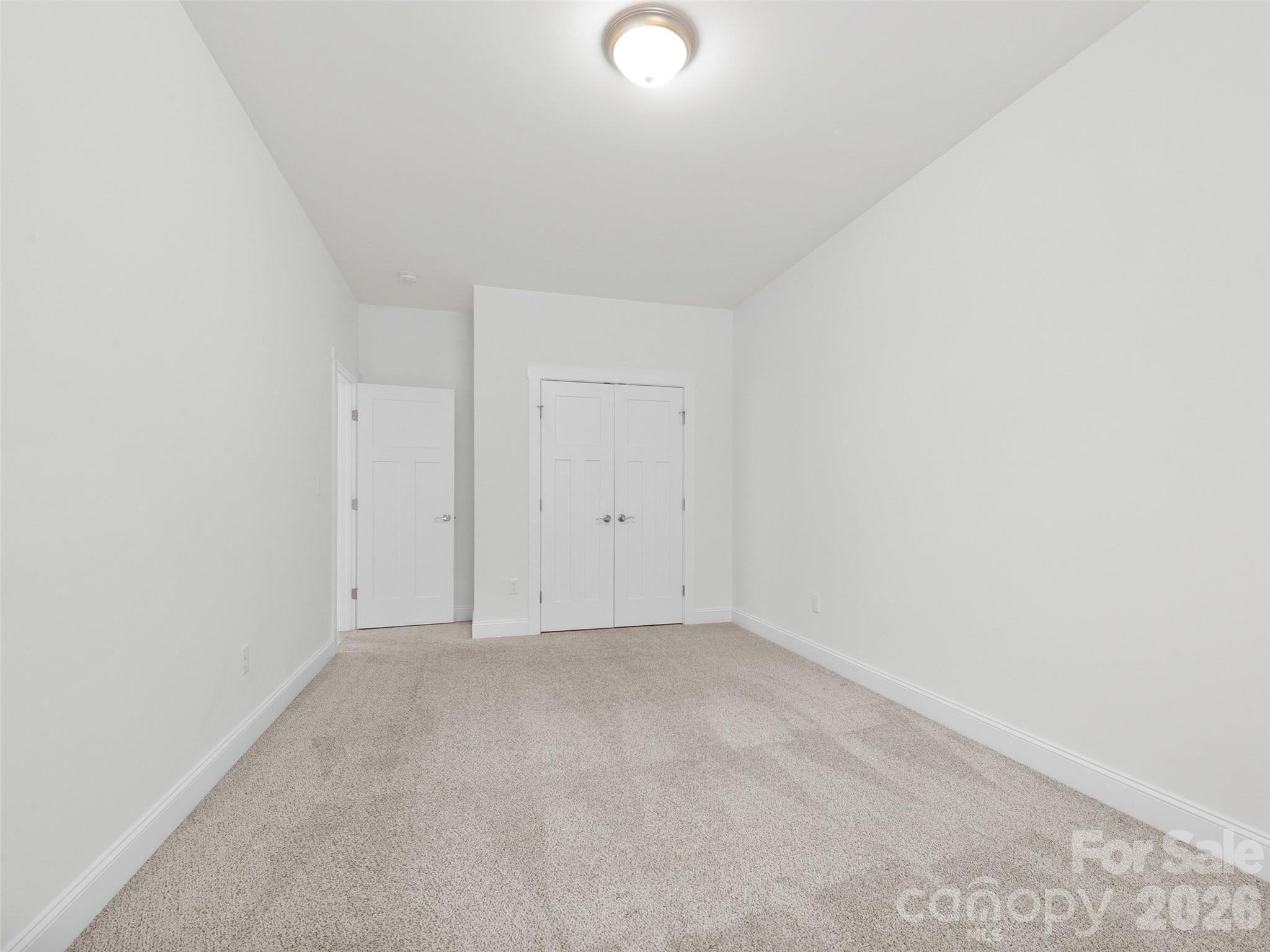 201 N Mapleton Drive Property Photo 16