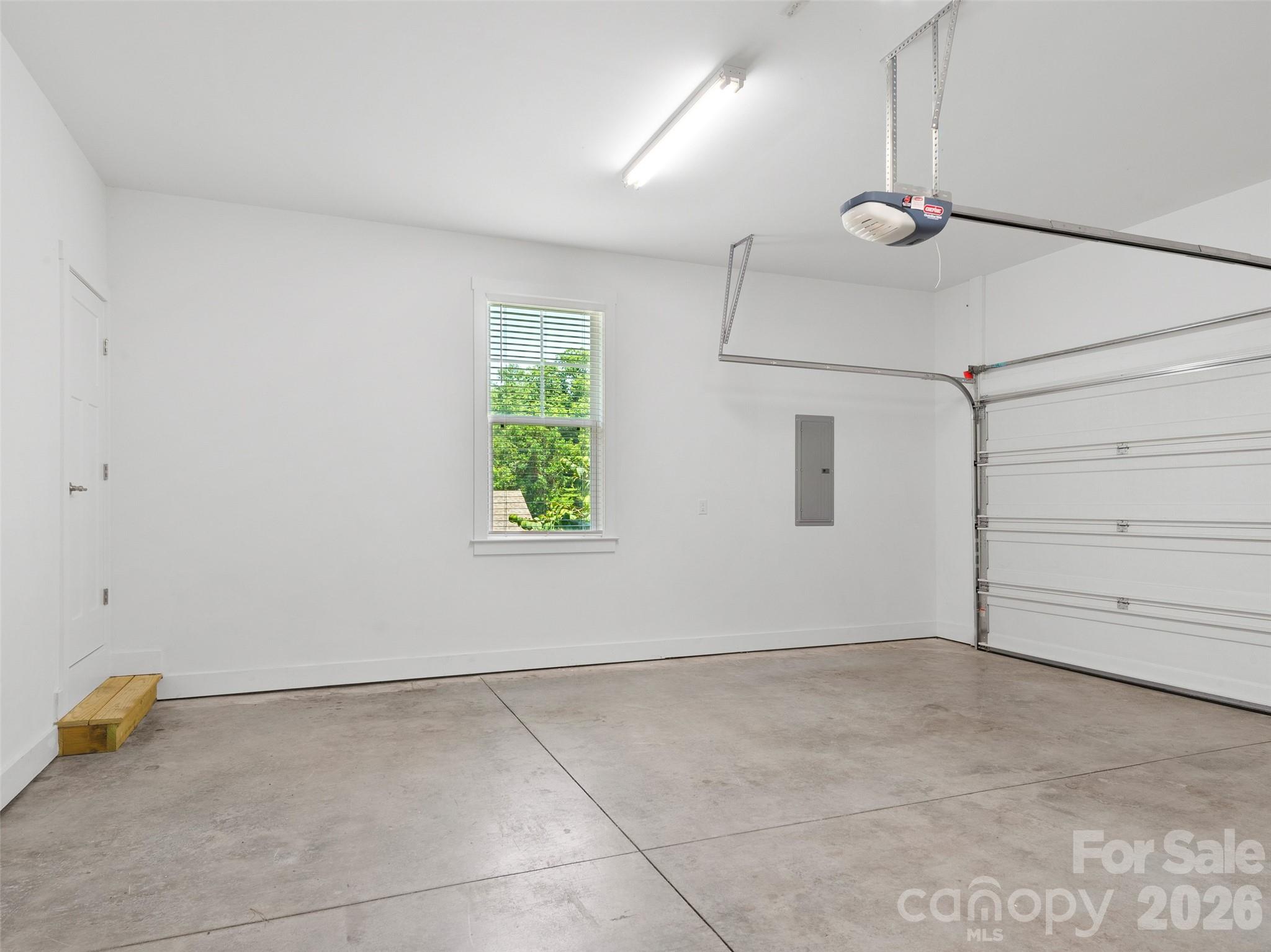 201 N Mapleton Drive Property Photo 21