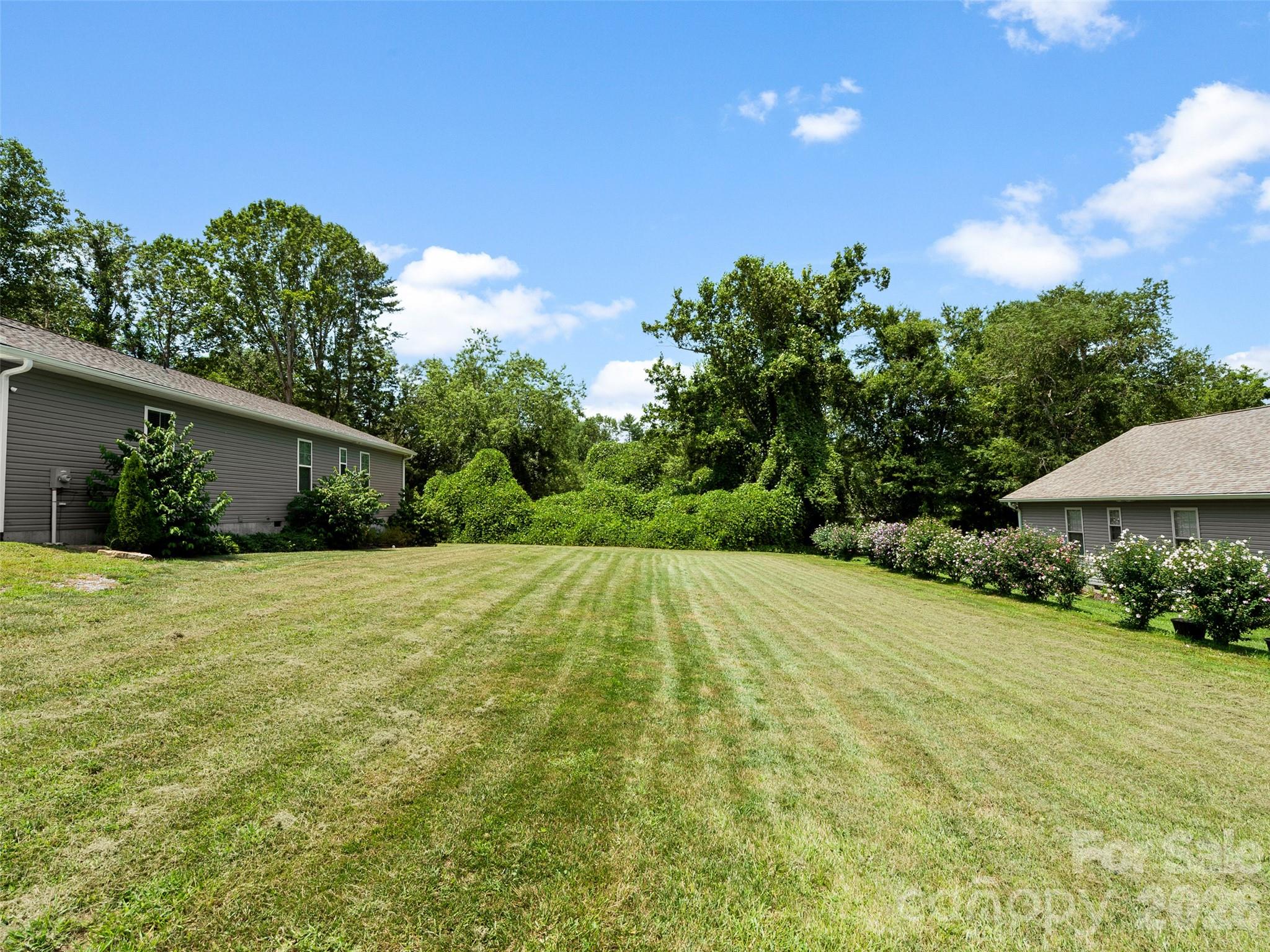 201 N Mapleton Drive Property Photo 25