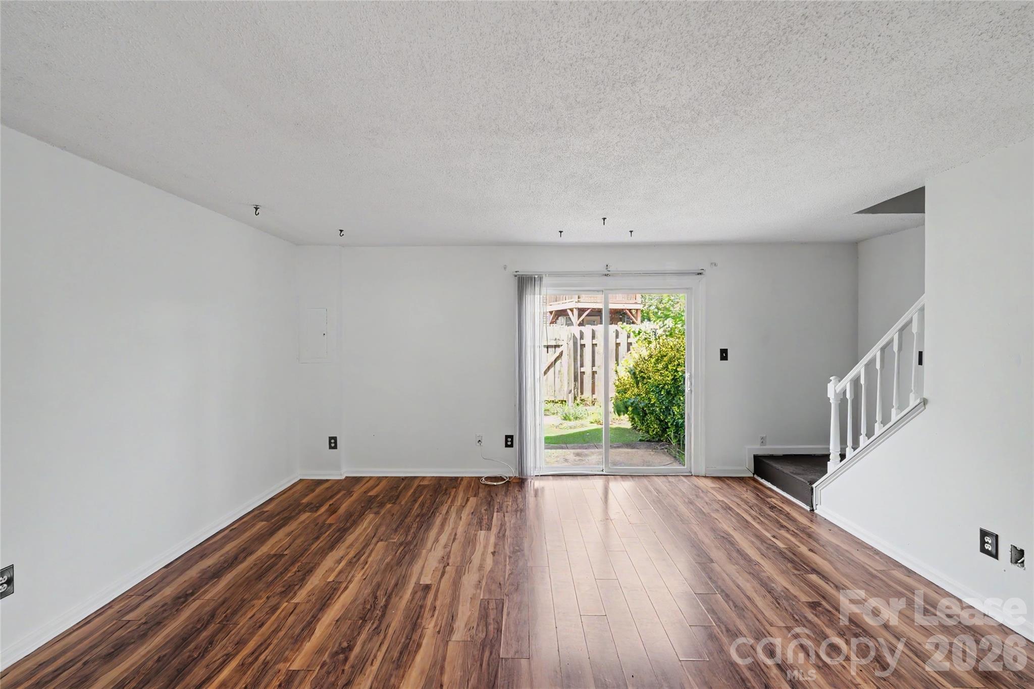 9626 Vinca Circle D Property Photo 3