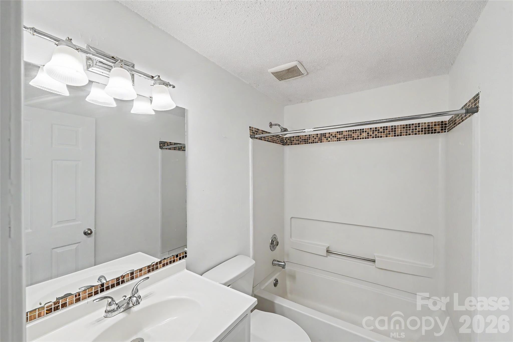 9626 Vinca Circle D Property Photo 7