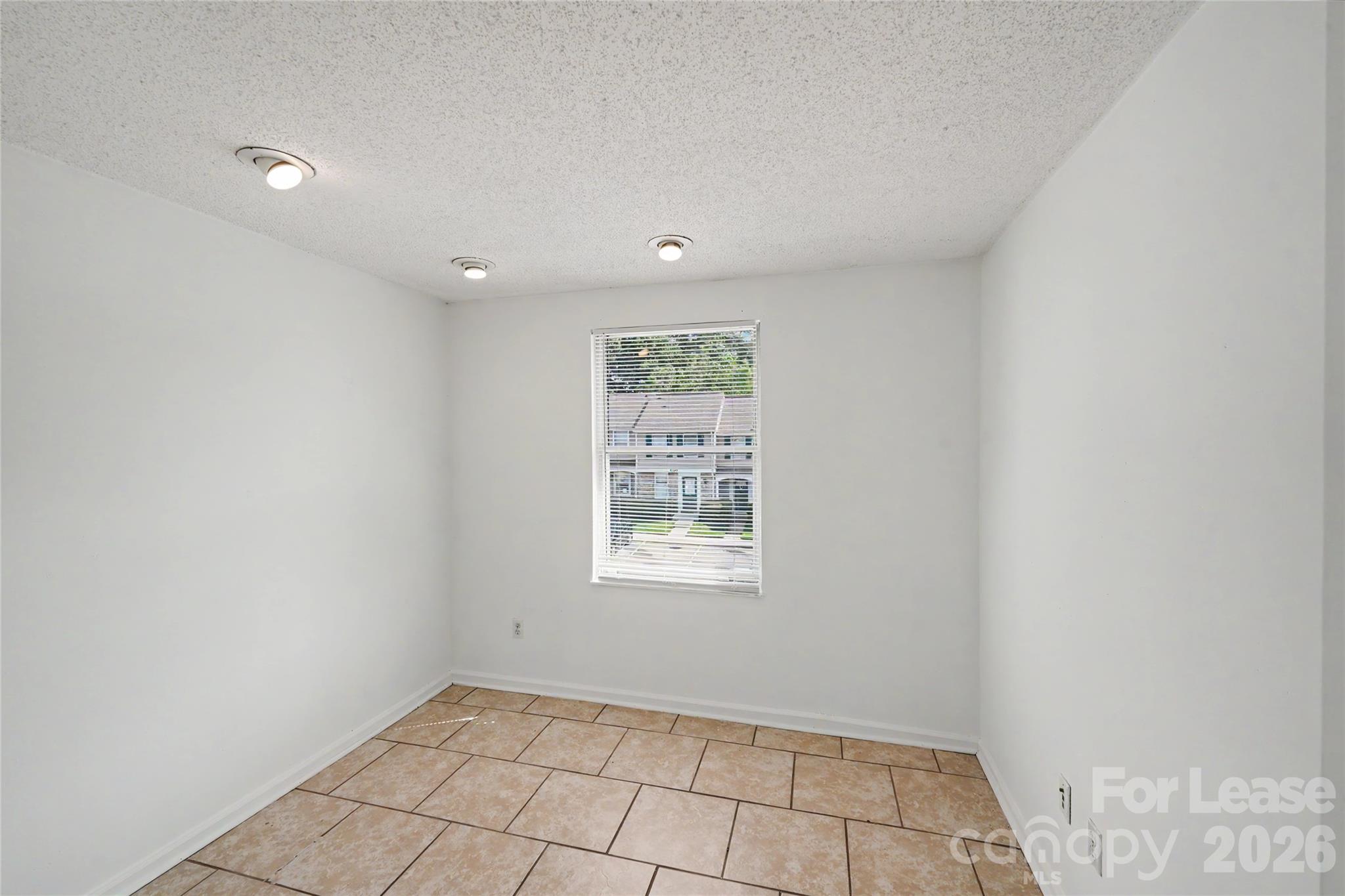 9626 Vinca Circle D Property Photo 9