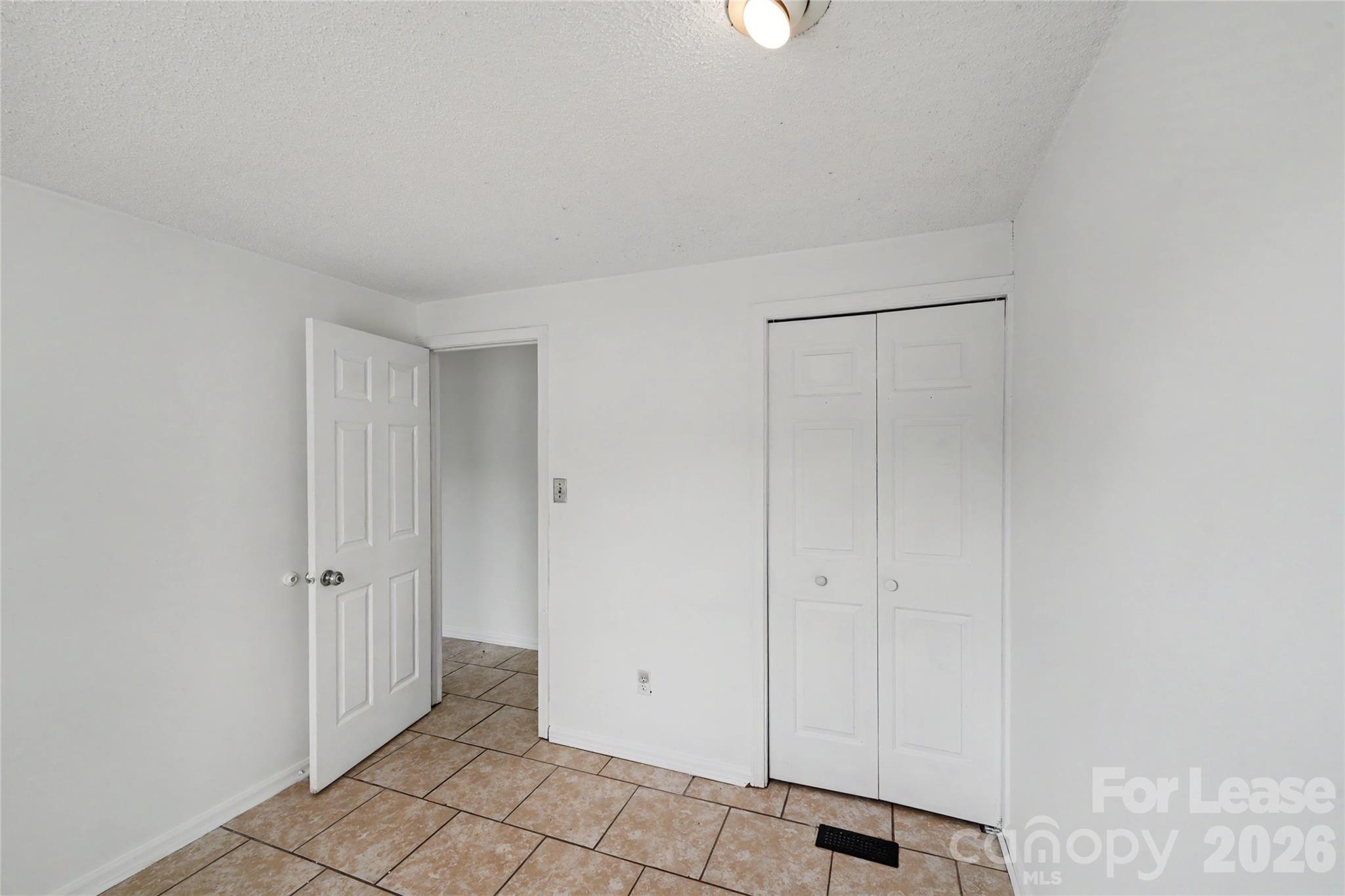 9626 Vinca Circle D Property Photo 11