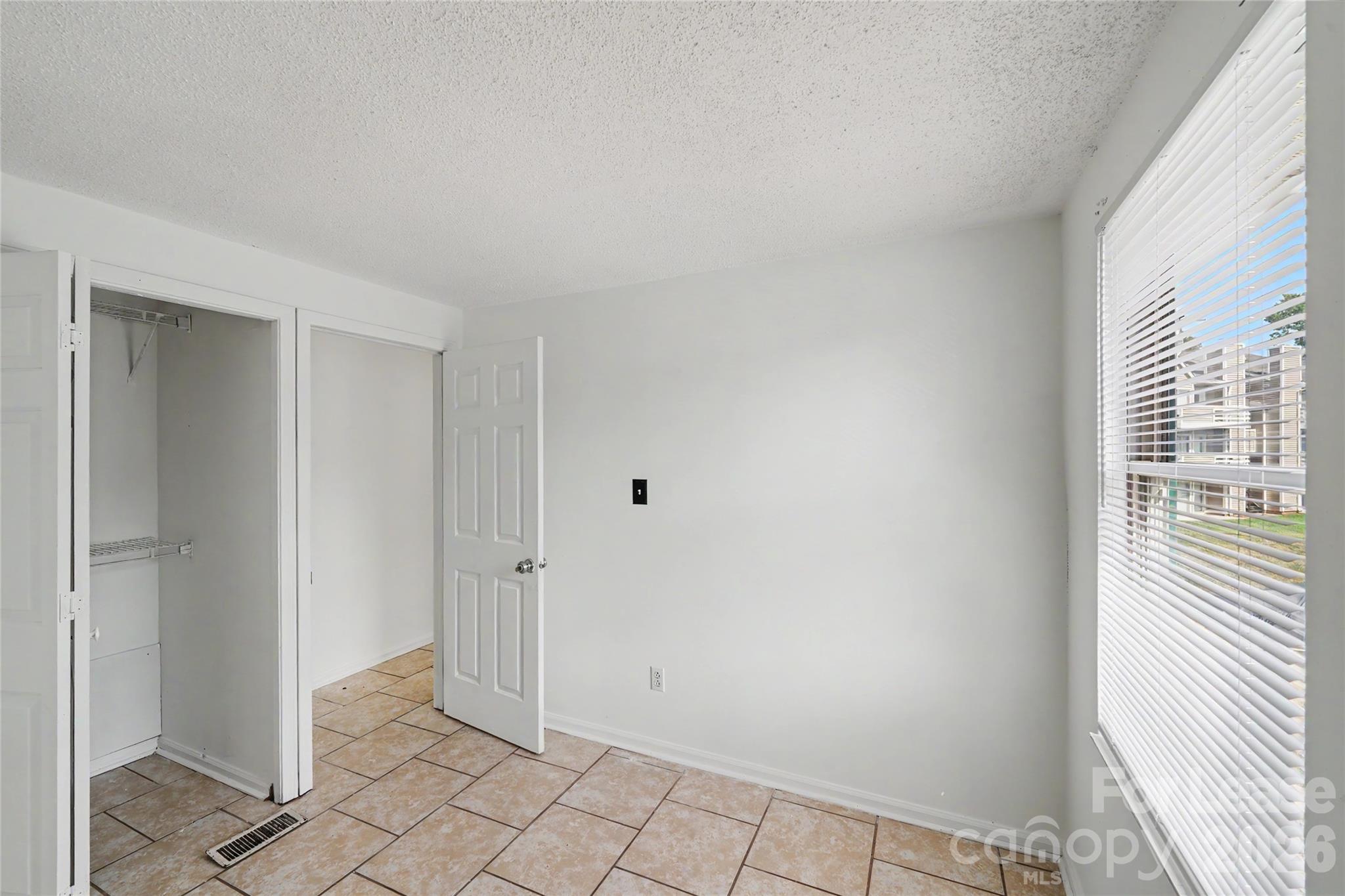 9626 Vinca Circle D Property Photo 14
