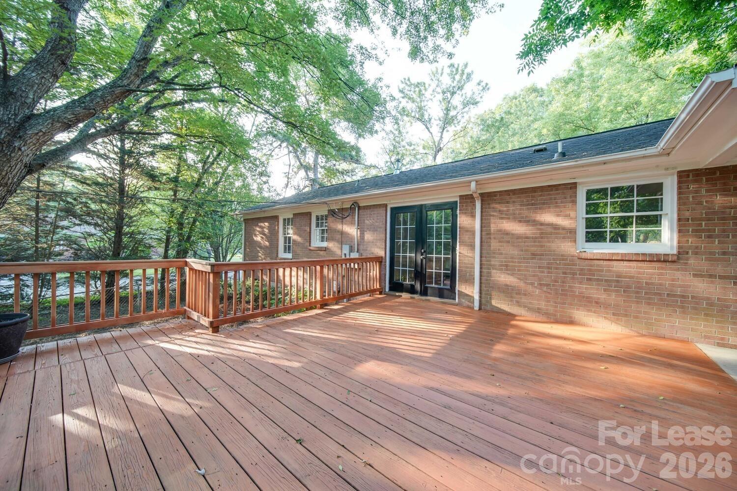 6700 Castlegate Drive Property Photo 7