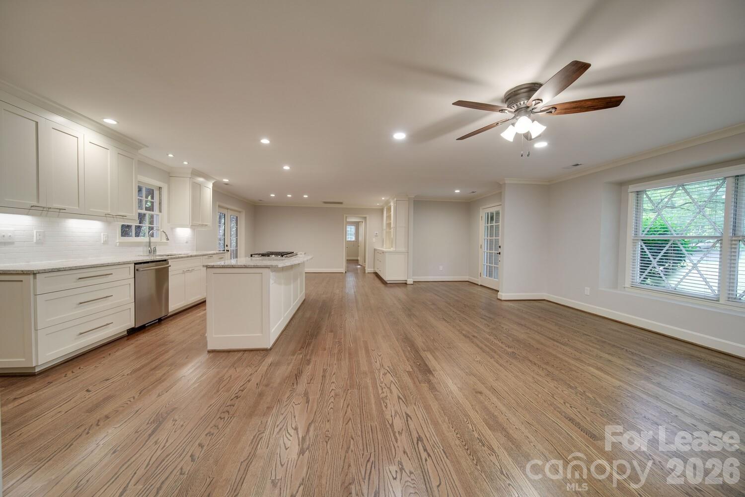 6700 Castlegate Drive Property Photo 9
