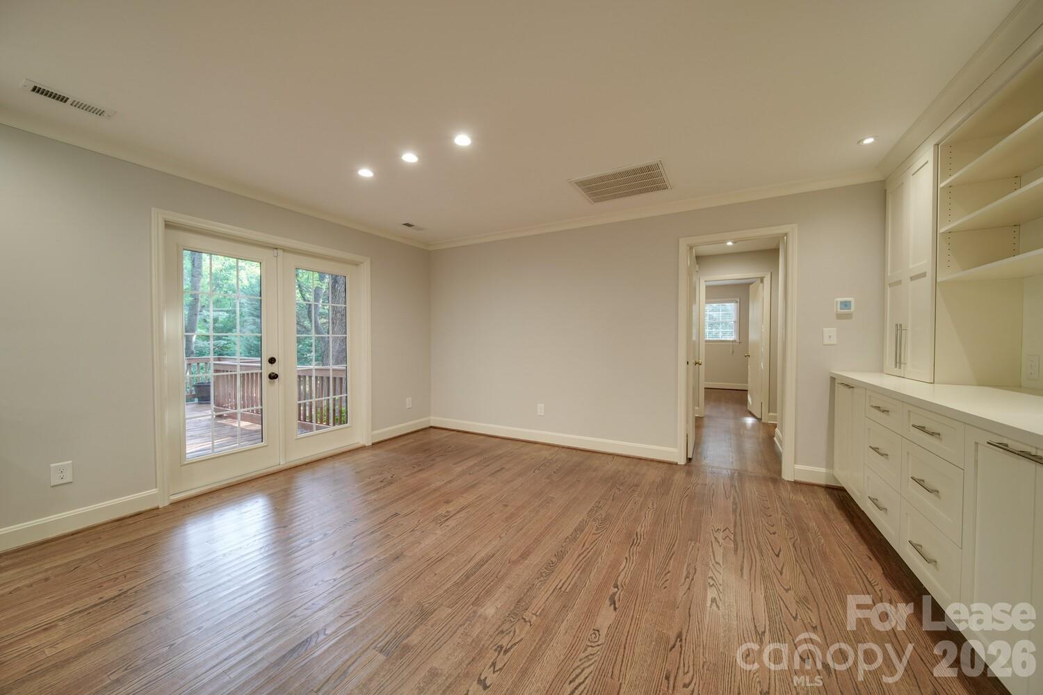 6700 Castlegate Drive Property Photo 40
