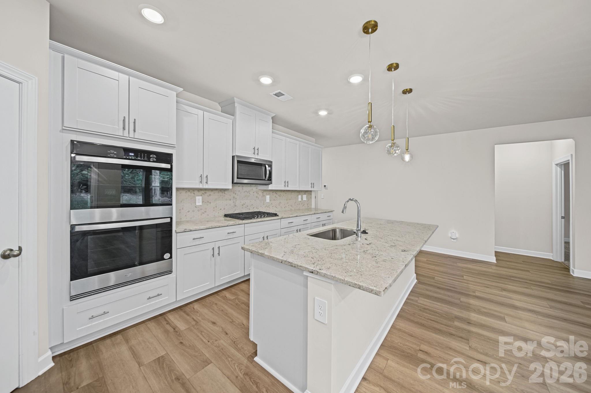 6220 Barcelona Way Property Photo 4