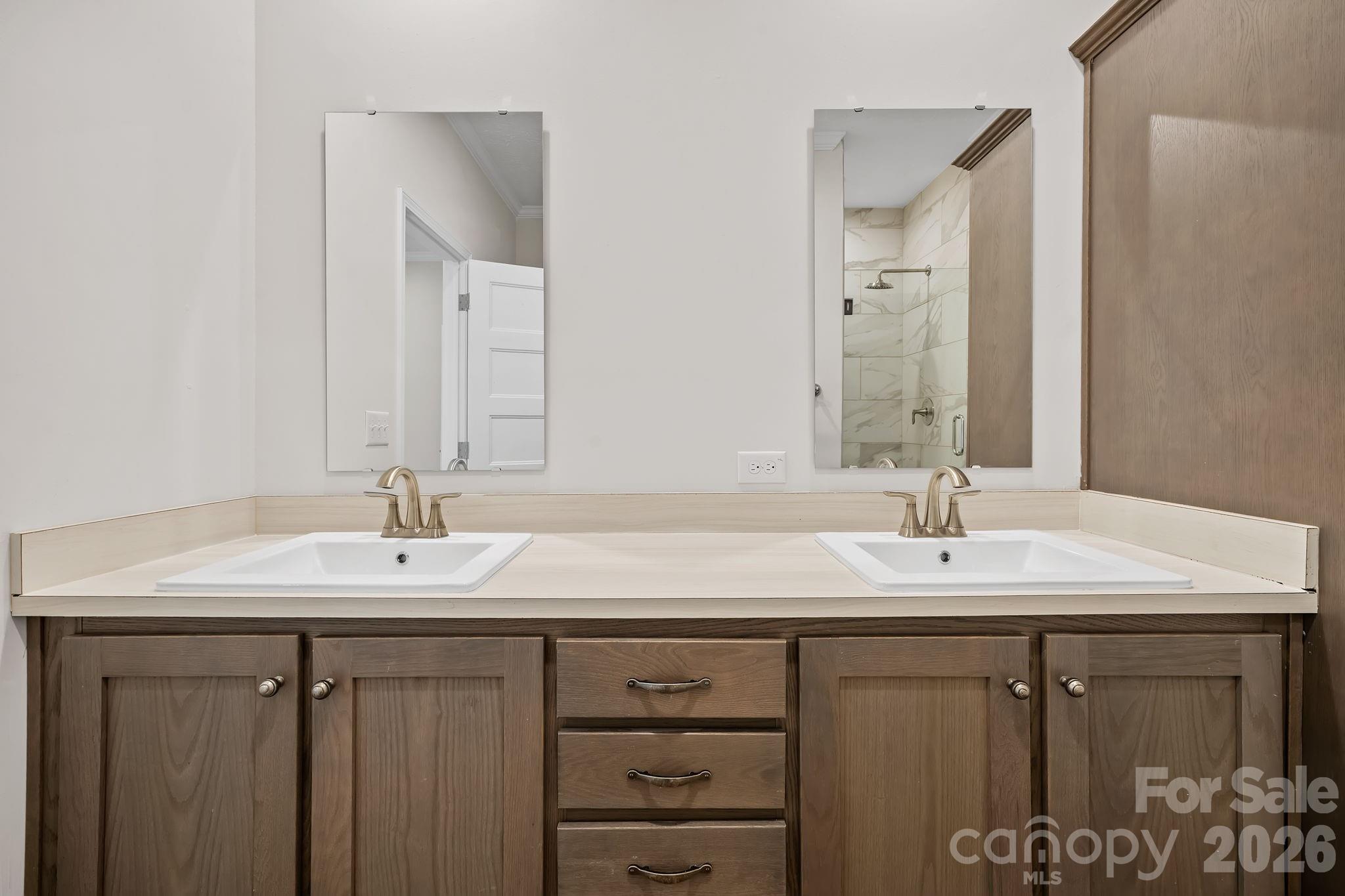 135 Bellamy Road Property Photo 17